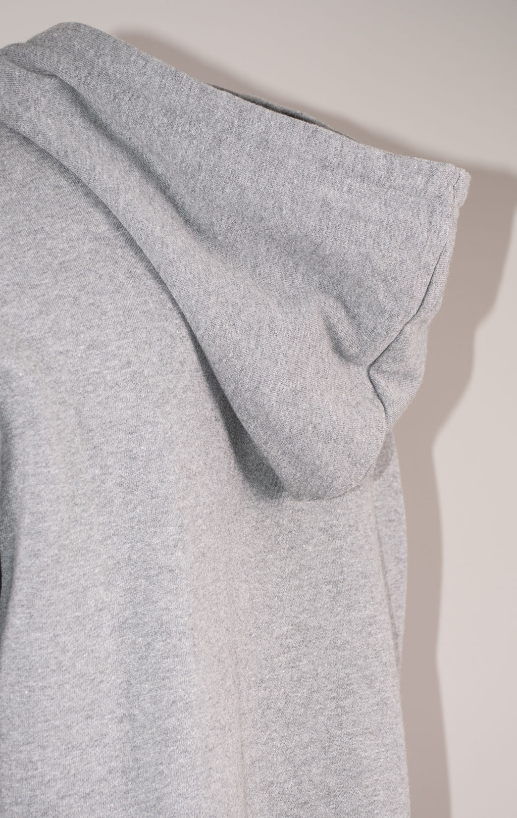 Толстовка ALPHA INDUSTRIES ESSENTIAL FRENCH TERRY HOODIE FW 24/25 medium charcoal heather 