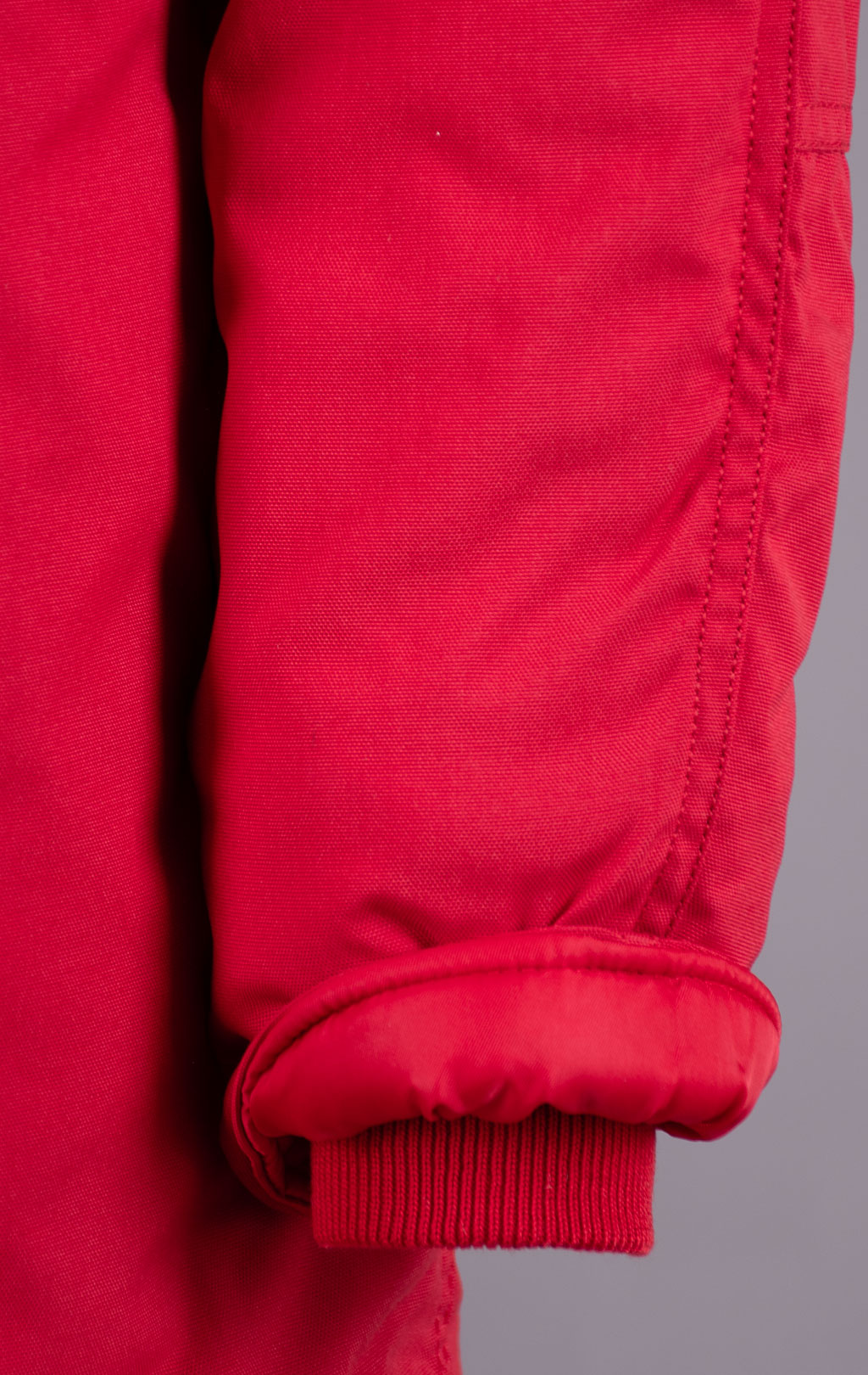 Женская аляска ALPHA INDUSTRIES EXPLORER red speed 