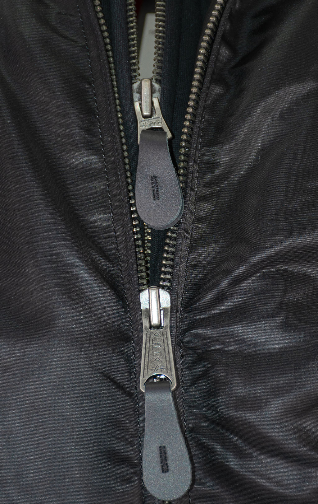Куртка-бомбер лётная ALPHA INDUSTRIES D-Tec MA-1 black/black 