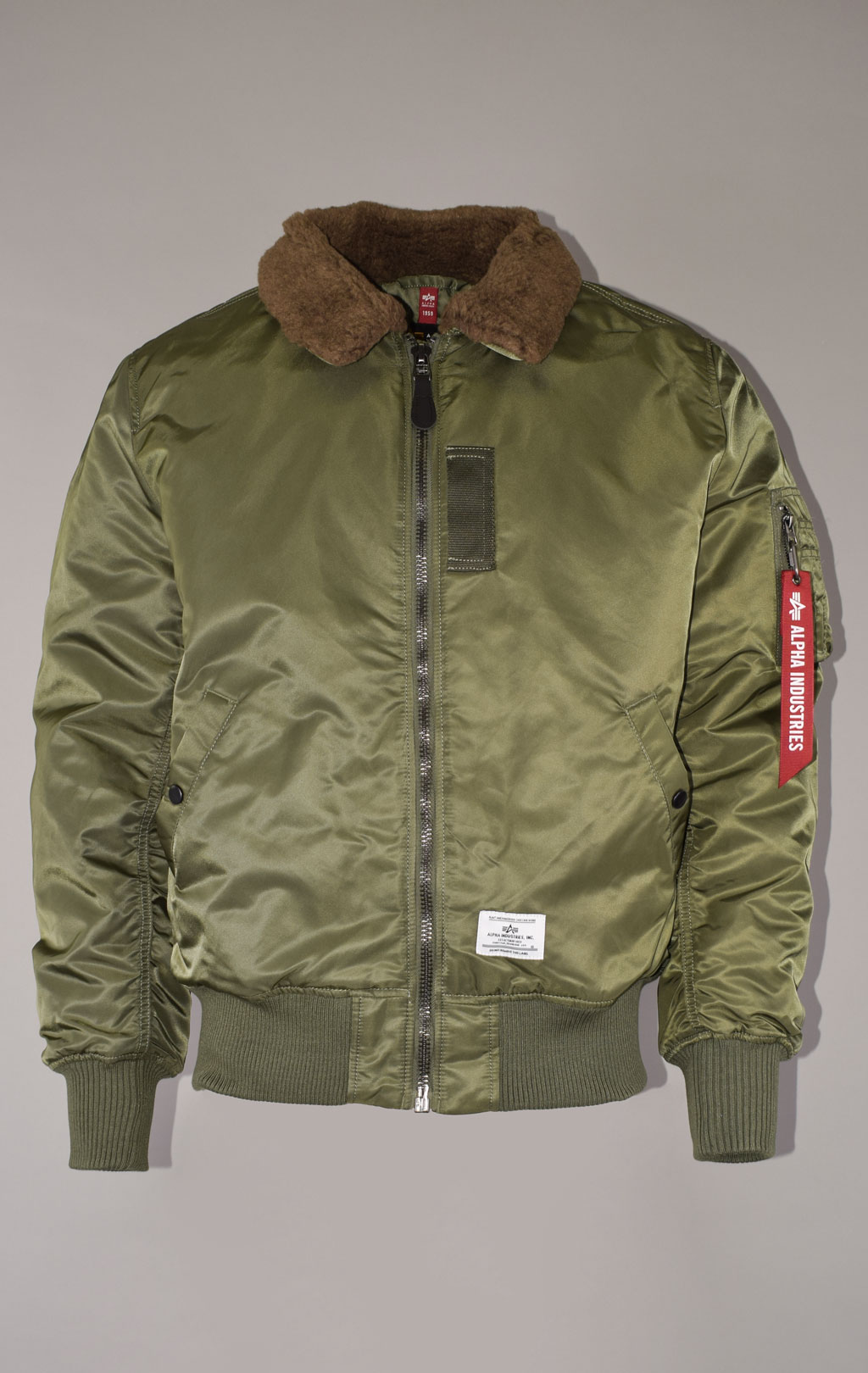 Куртка летная ALPHA INDUSTRIES CLASSIC B-15 FW 22/23 m sage 