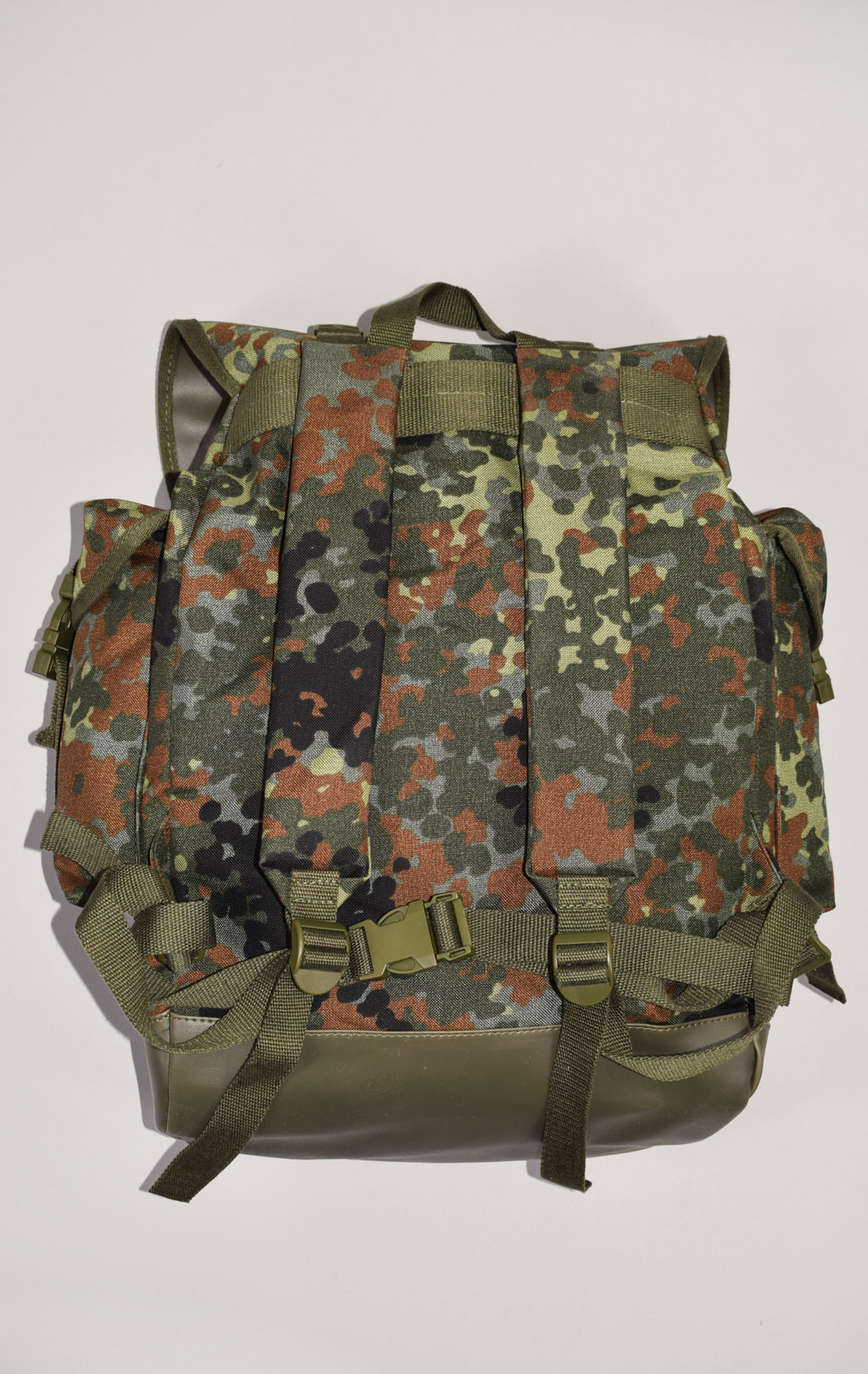 Рюкзак тактический MFH MOUNTAIN flecktarn 