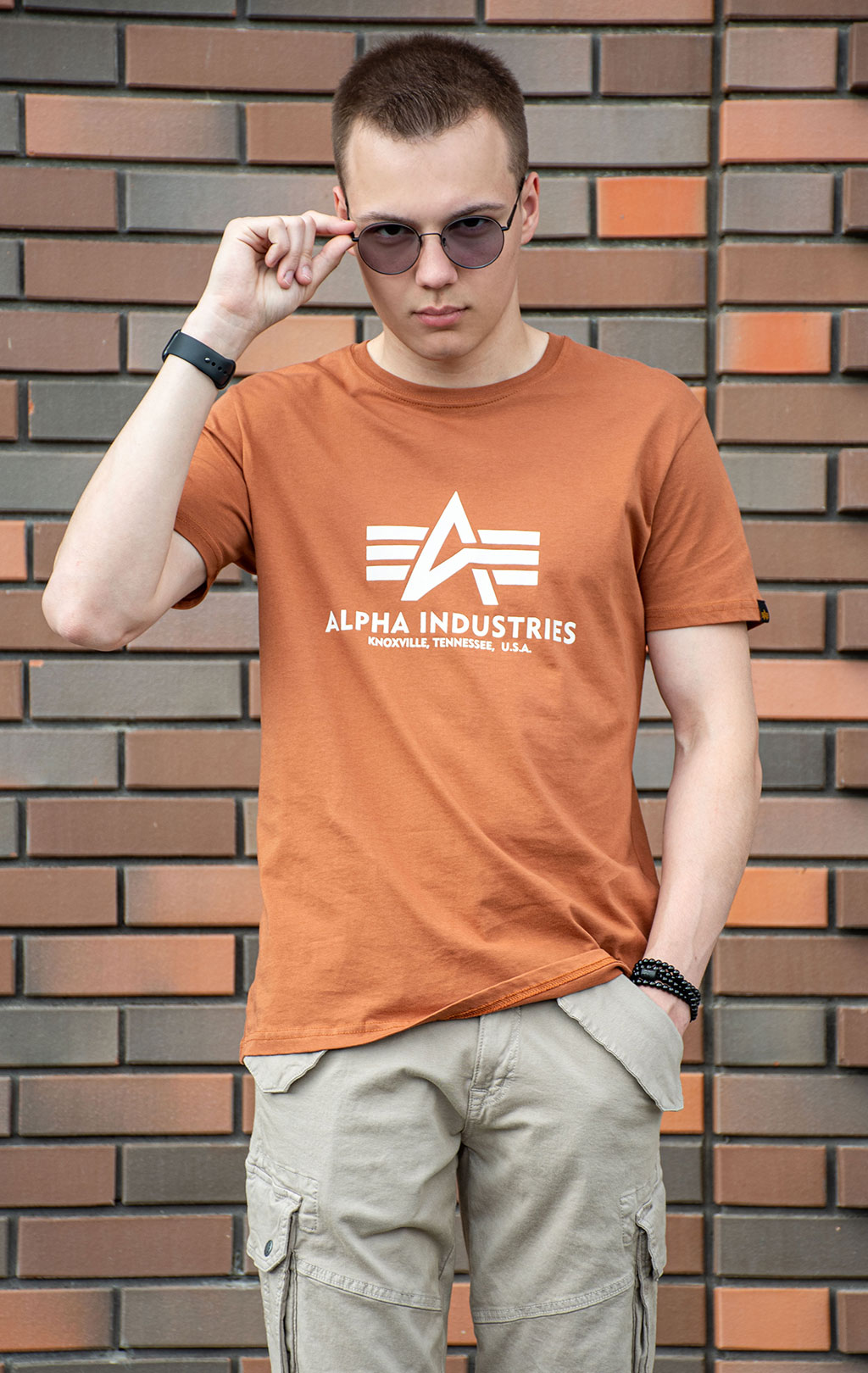 Футболка ALPHA INDUSTRIES BASIC T hazel brown 