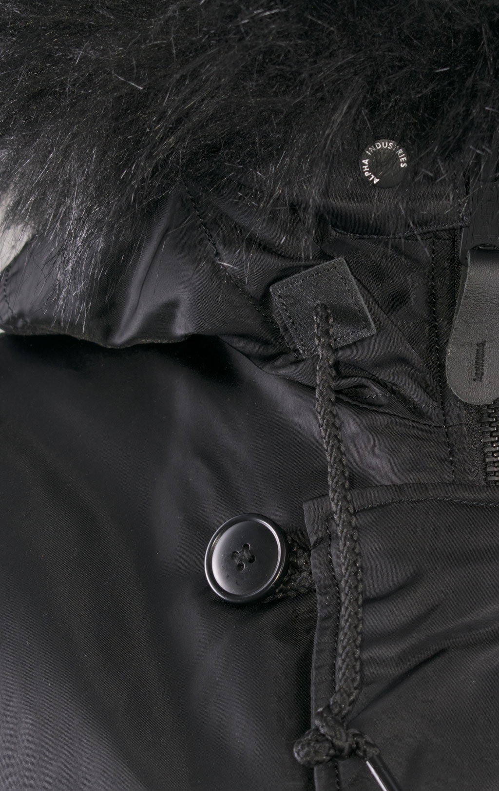 Женская куртка-парка ALPHA INDUSTRIES LONG FISHTAIL black 
