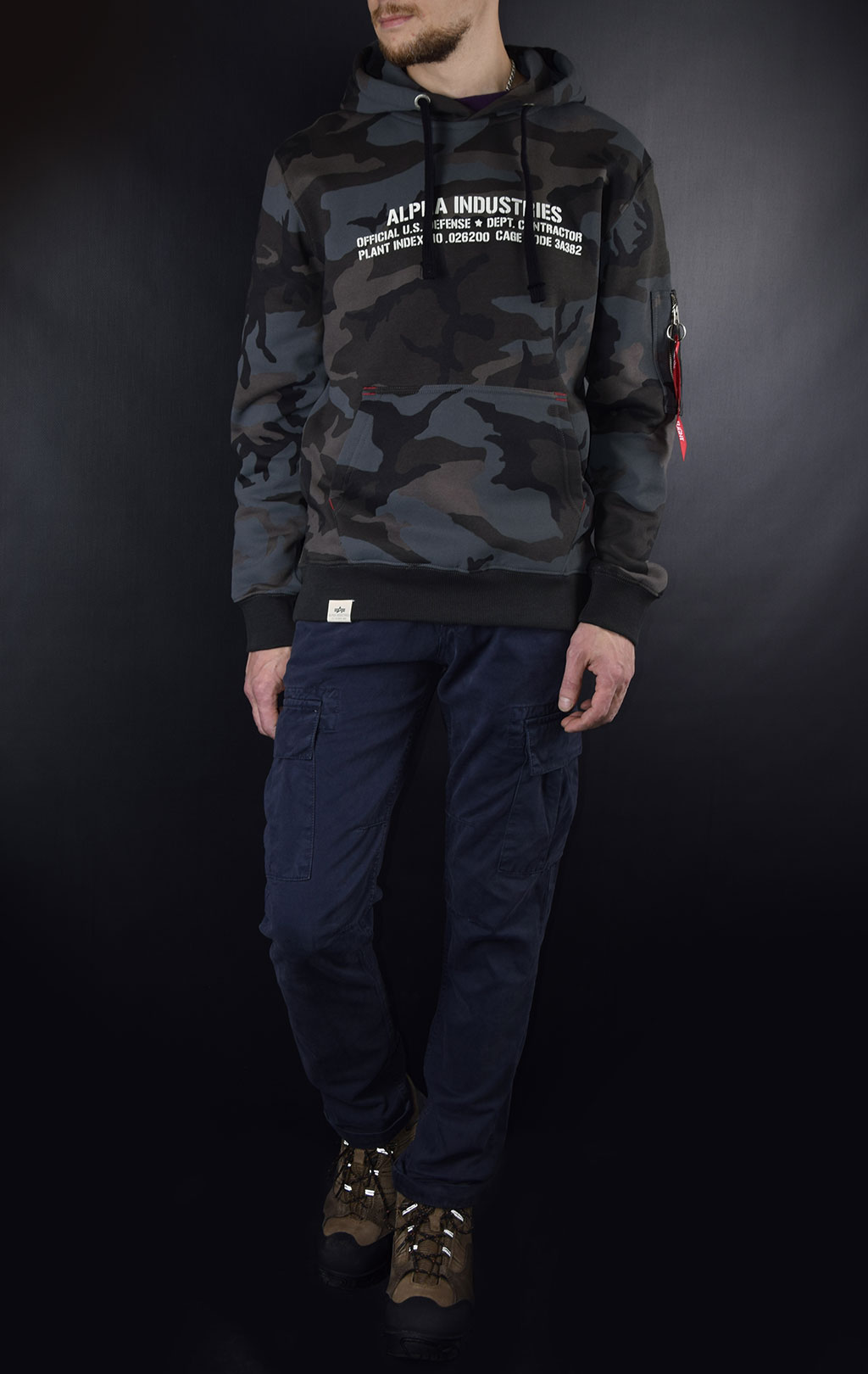 Толстовка ALPHA INDUSTRIES CARGO RUBBER PRINT HOODY black camo 