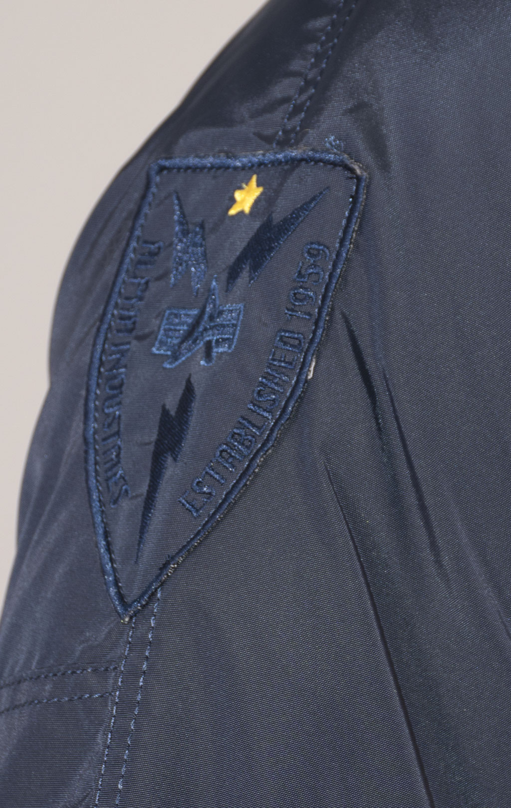 Аляска ALPHA INDUSTRIES PPS N-3B натур. мех rep. blue 