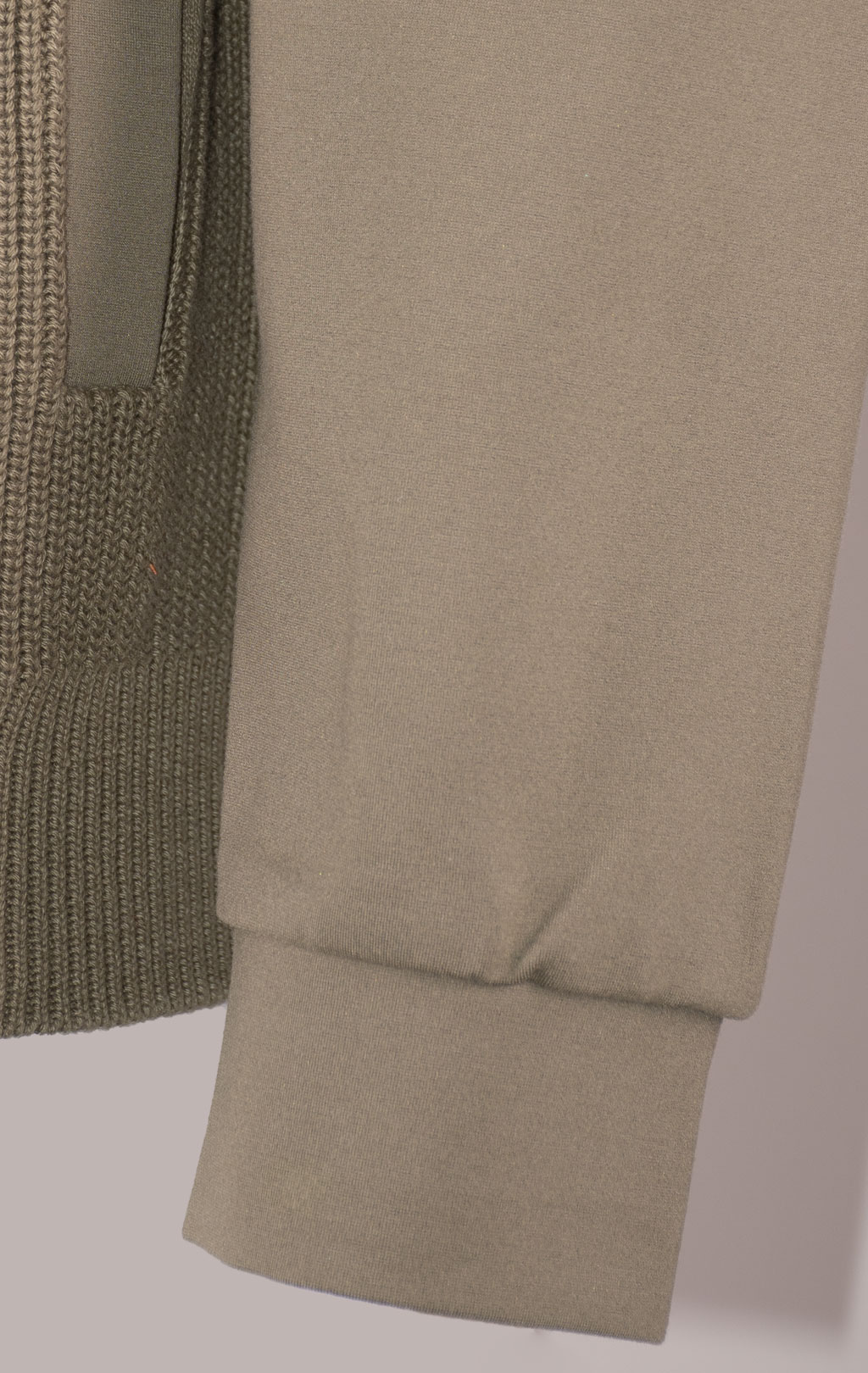 Свитер с капюшоном AERONAUTICA MILITARE FW 24/25/MN dark military green (MA 1369) 