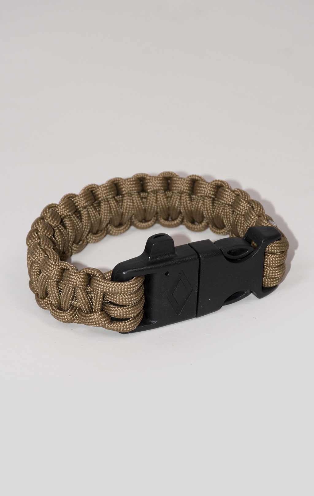 Браслет SABADO PARACORD с огнивом и свистком coyote sd-03 