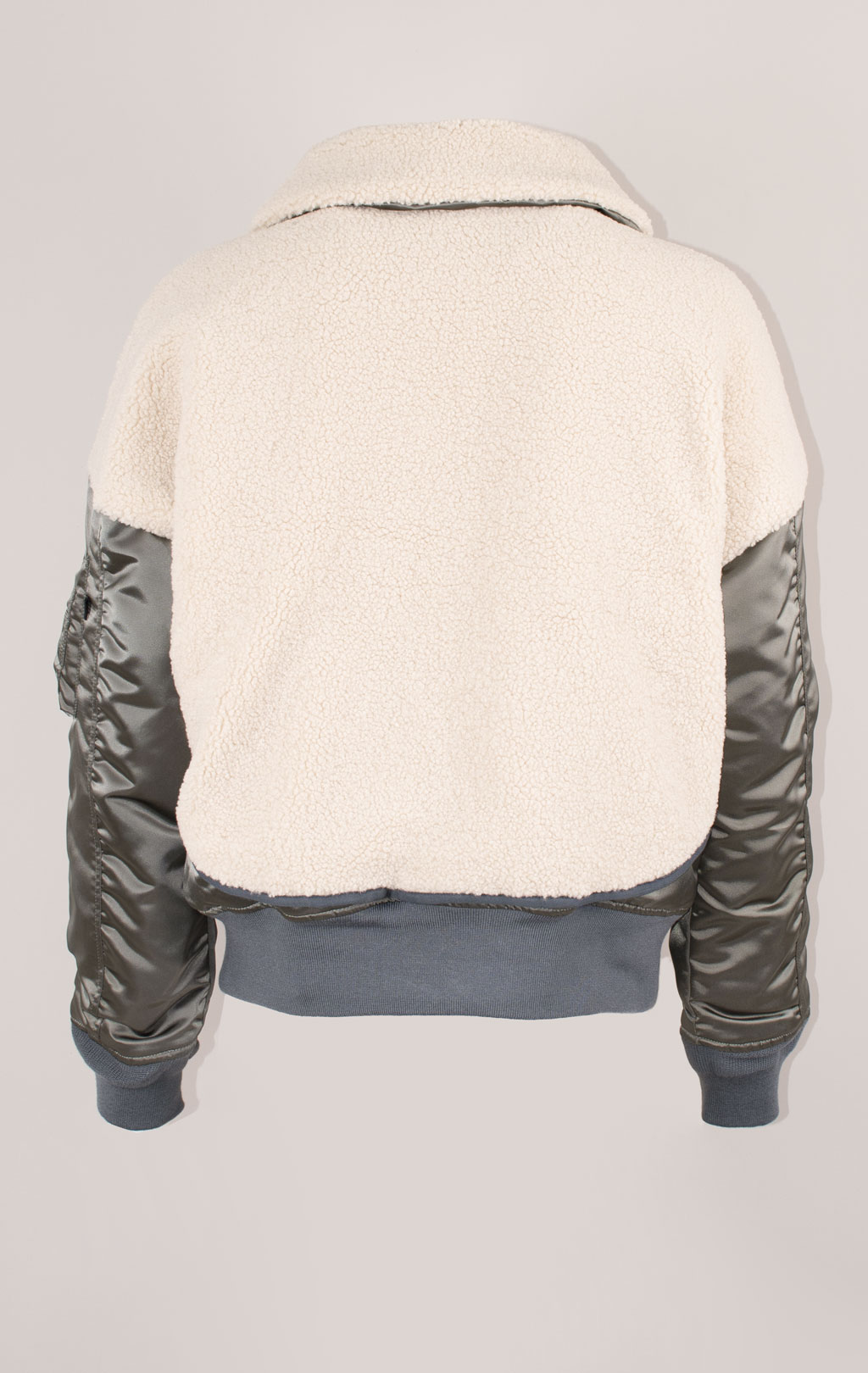 Женская куртка-пилот ALPHA INDUSTRIES SHERPA HYBRID B-15 FW 24/25 field grey 