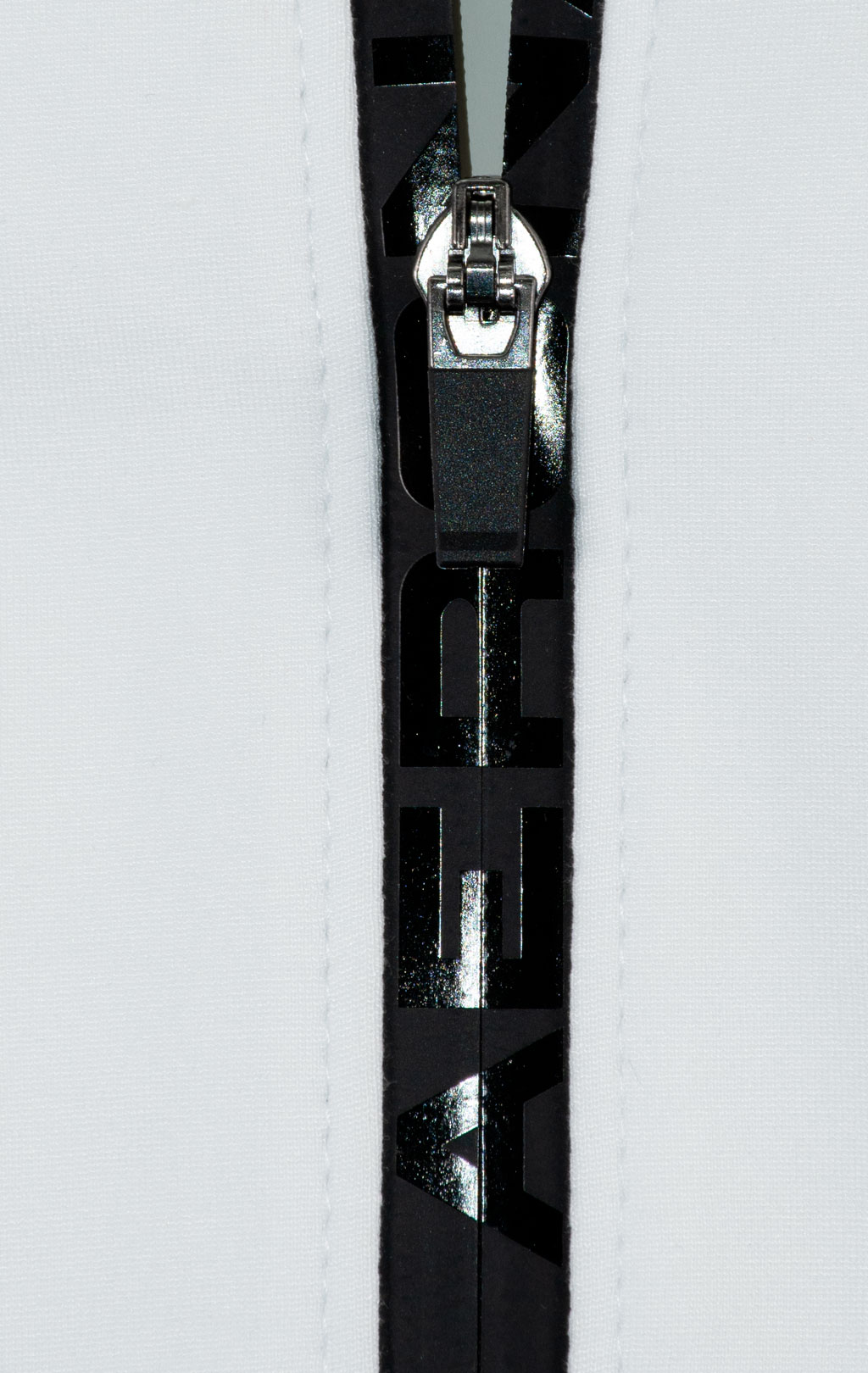 Толстовка с капюшоном AERONAUTICA MILITARE SS 25 m/BD off white (AF 497) 