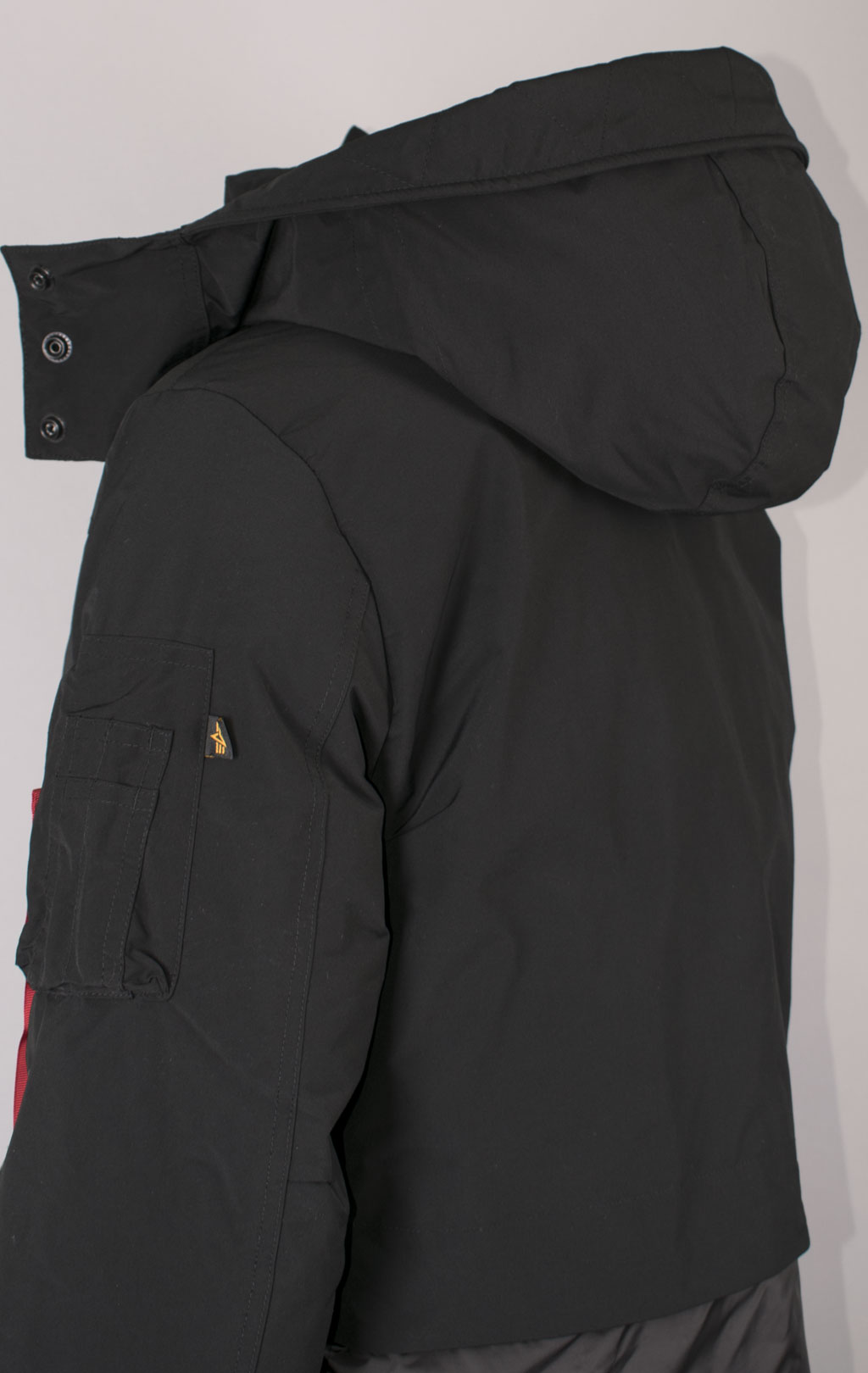 Женская парка ALPHA INDUSTRIES HYBRID PARKA W FW 23/24 m black 