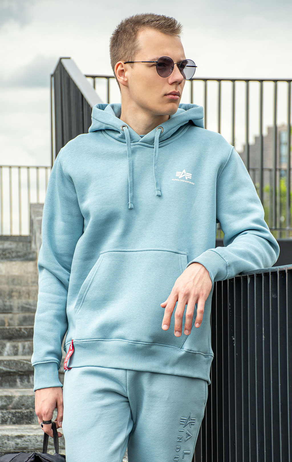 Толстовка ALPHA INDUSTRIES BASIC HOODY SMALL LOGO greyblue 