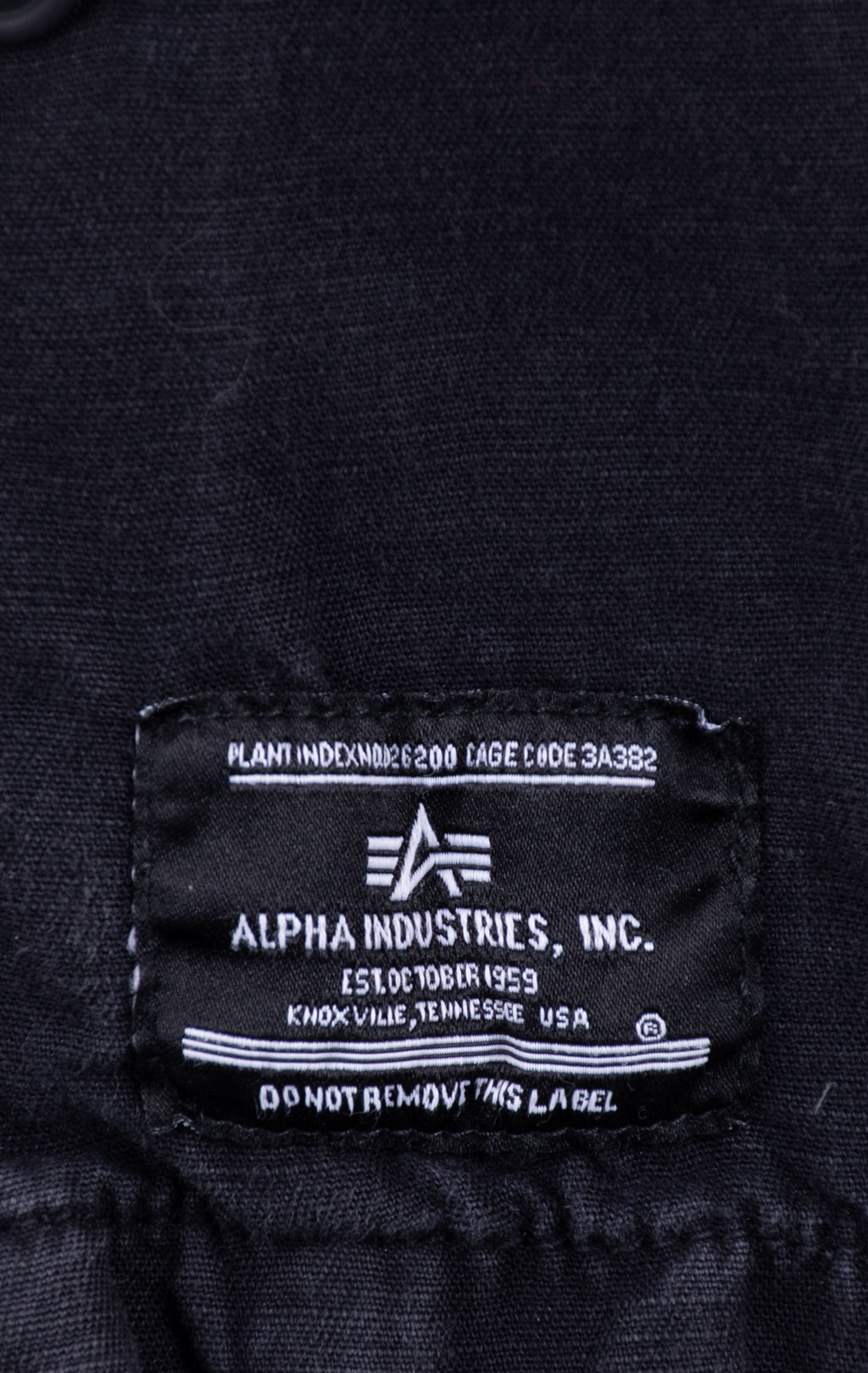 Ветровка-рубашка ALPHA INDUSTRIES SHORT SLEEVE WASHED FATIGUE SHIRT JACKET SS 24 m black 