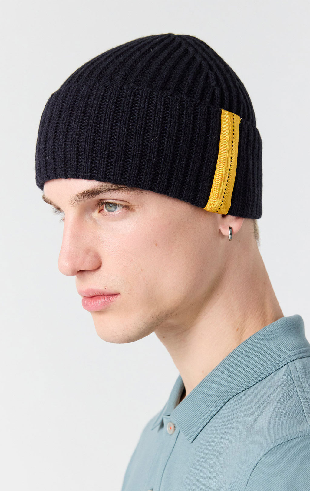 Шапка вязаная PARAJUMPERS NEST HAT FW 25/26 pencil 