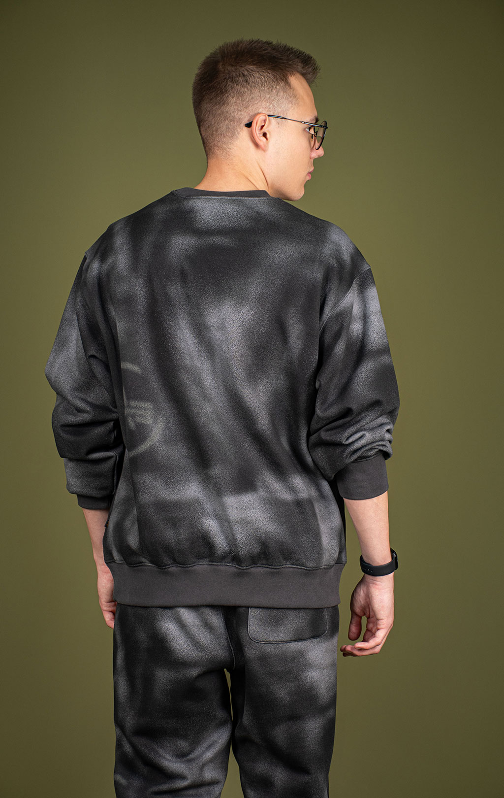 Свитшот ALPHA INDUSTRIES UNFRM WASHED CREWNECK FW 25/26 gray M001135 
