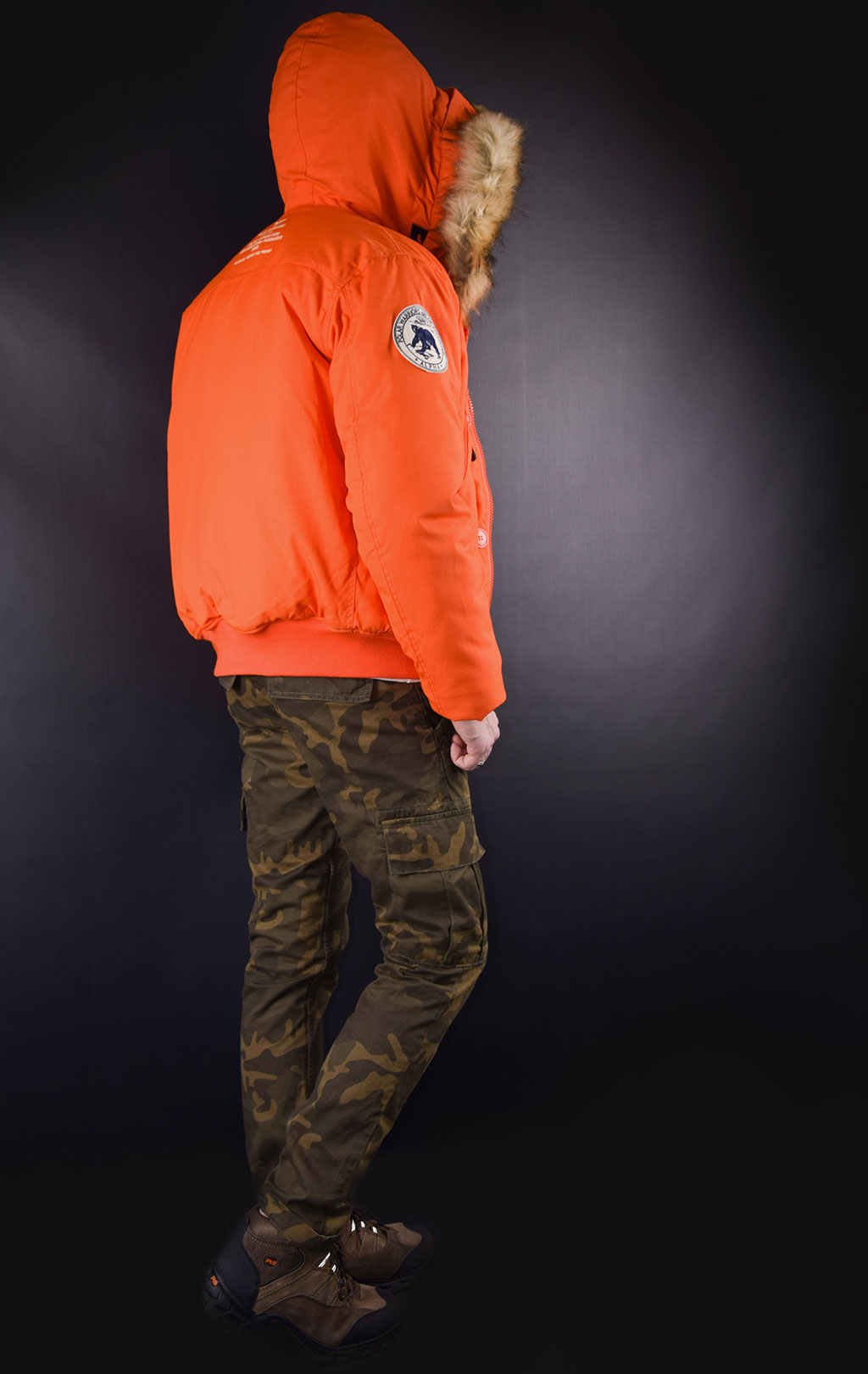 Аляска короткая ALPHA INDUSTRIES POLAR SV flame orange 