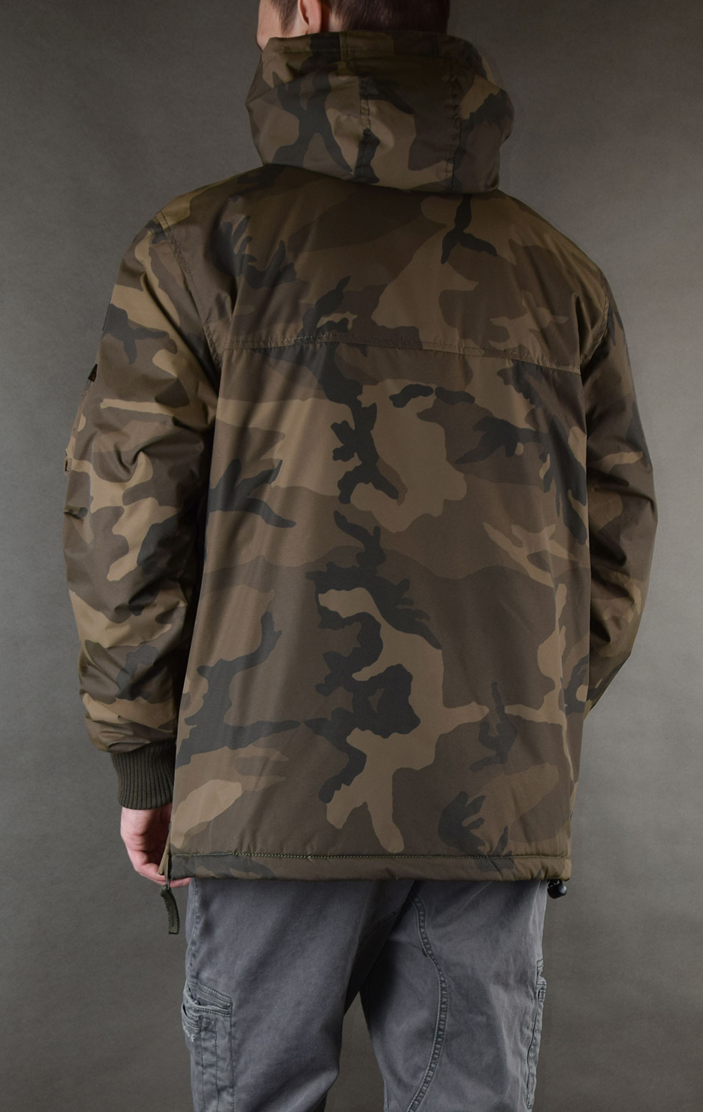 Анорак ALPHA INDUSTRIES NASA Anorak olive camo 