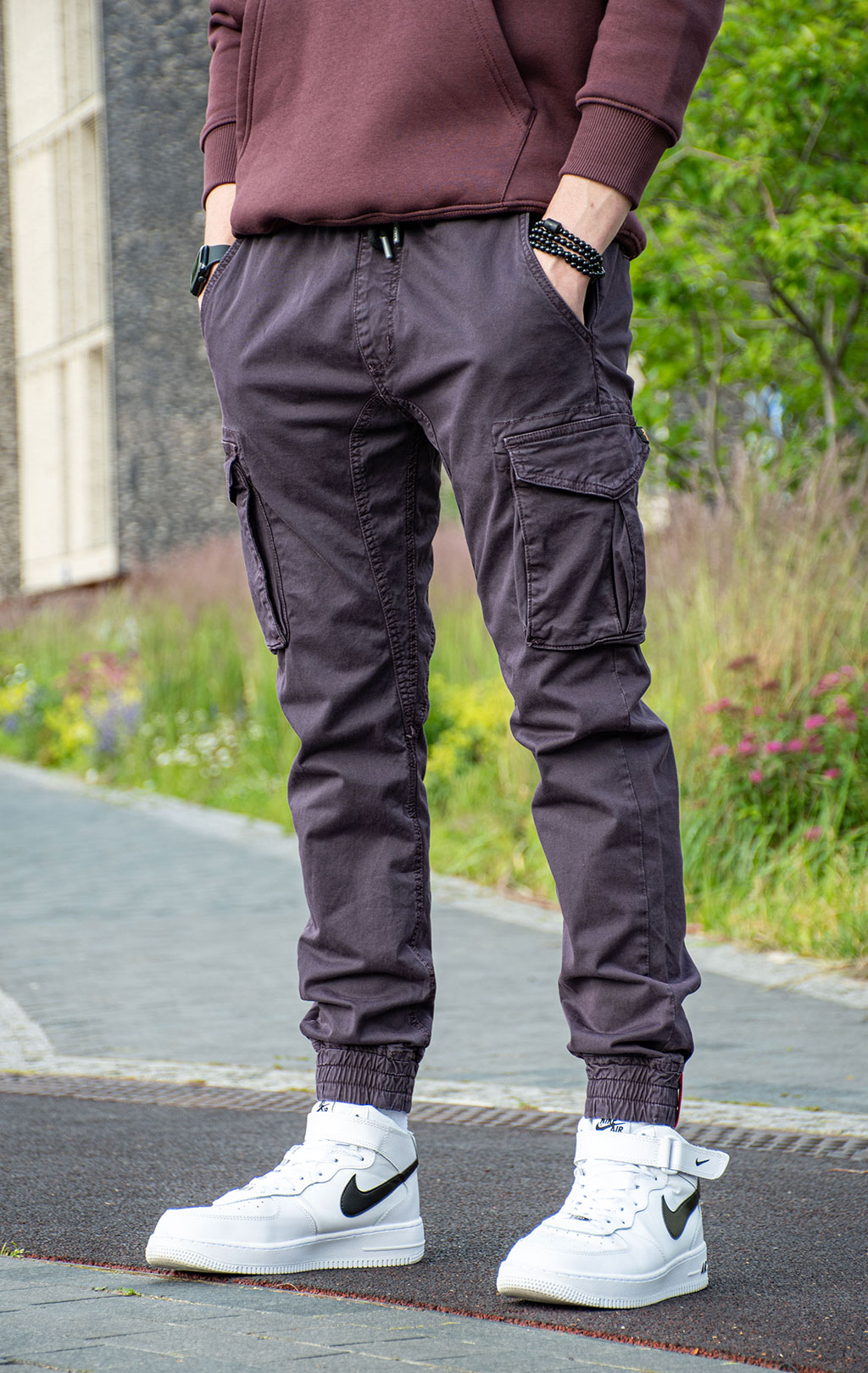 Брюки джоггеры ALPHA INDUSTRIES COTTON TWILL  JOGGER plum 