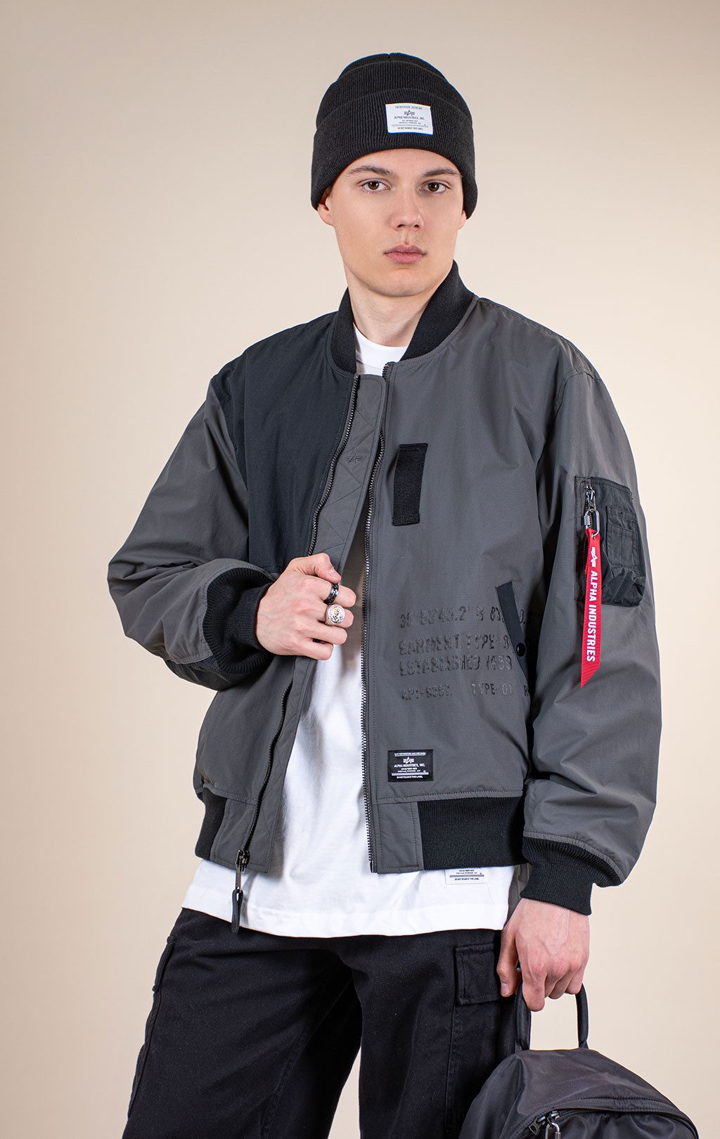 Бомбер-ветровка ALPHA INDUSTRIES L-2B RELAXED PATCHWORK FLIGHT JACKET SS 26 black 