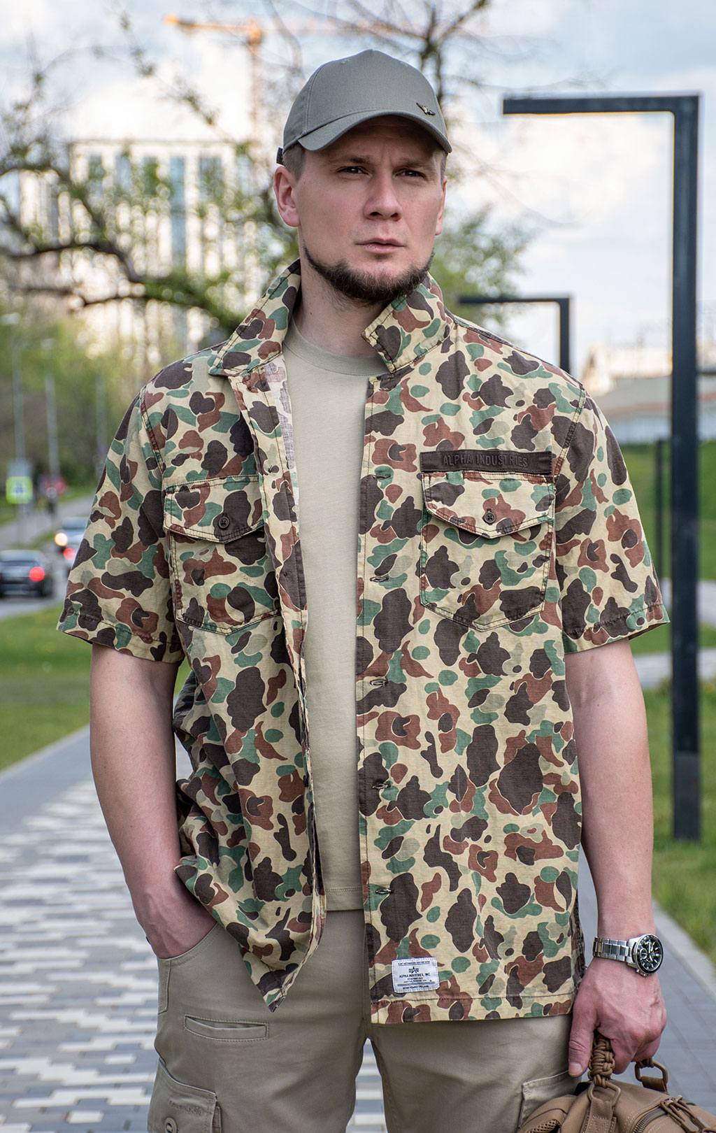 Ветровка-рубашка ALPHA INDUSTRIES SHORT SLEEVE WASHED FATIGUE SHIRT JACKET SS 24 m green frogskin camo 