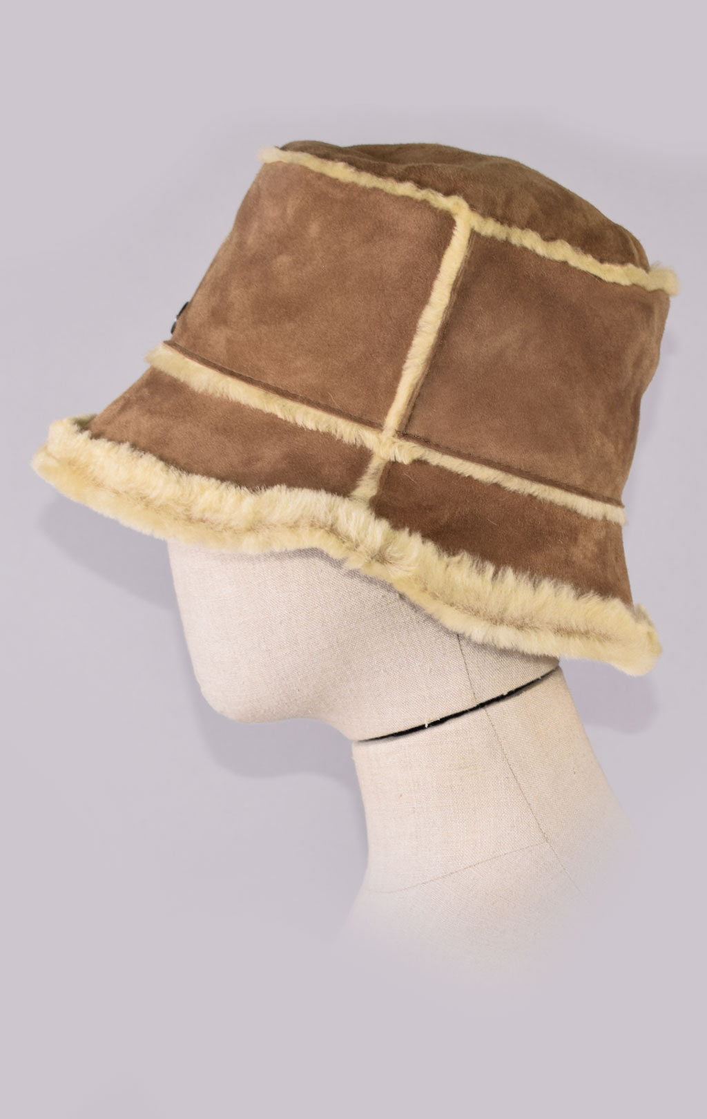 Женская панама PARAJUMPERS SHEARLING BUCKET HAT овчина FW 21/22 cognac 