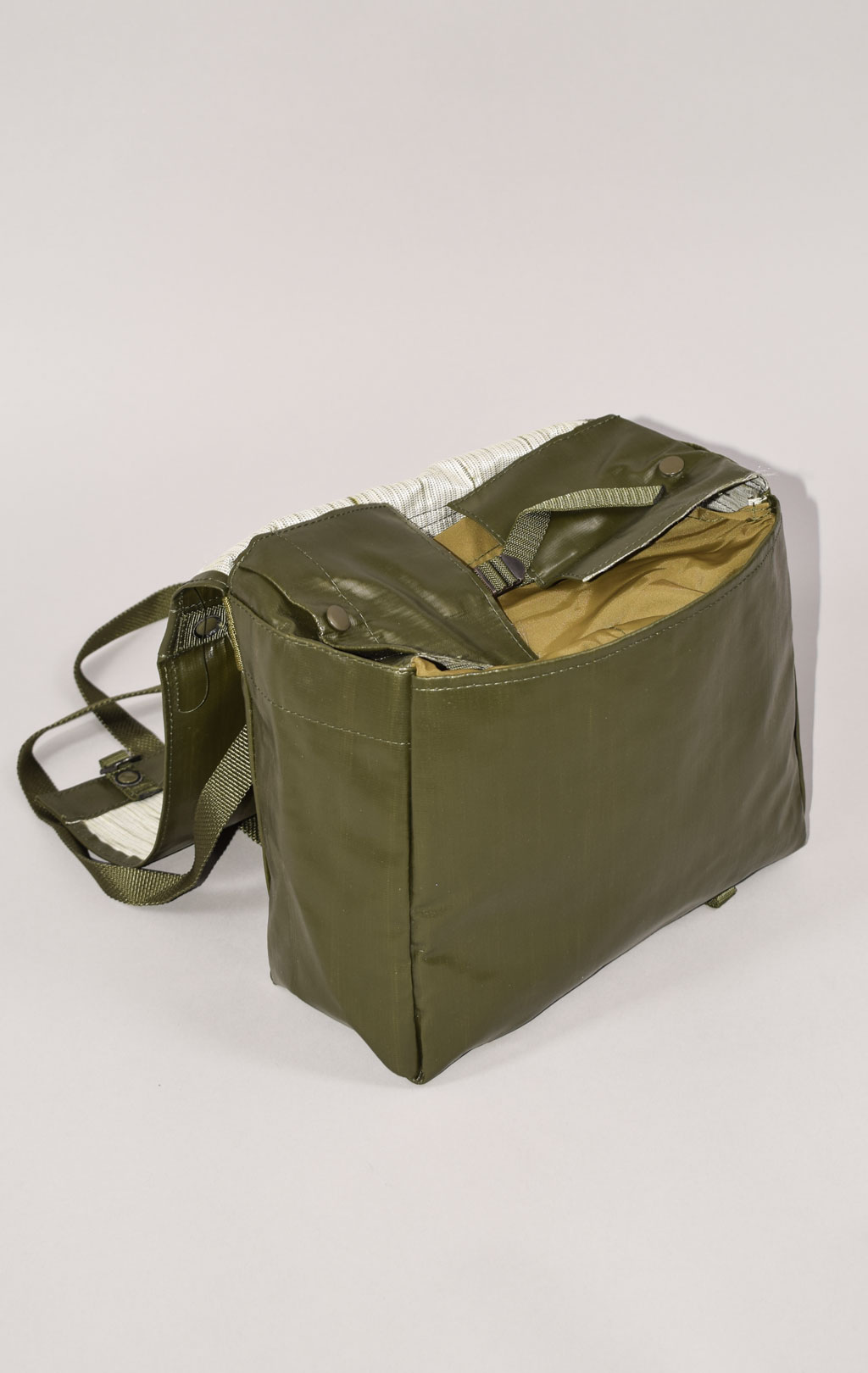 Сумка вещевая M85 ПВХ 30x15x25 olive Чехия