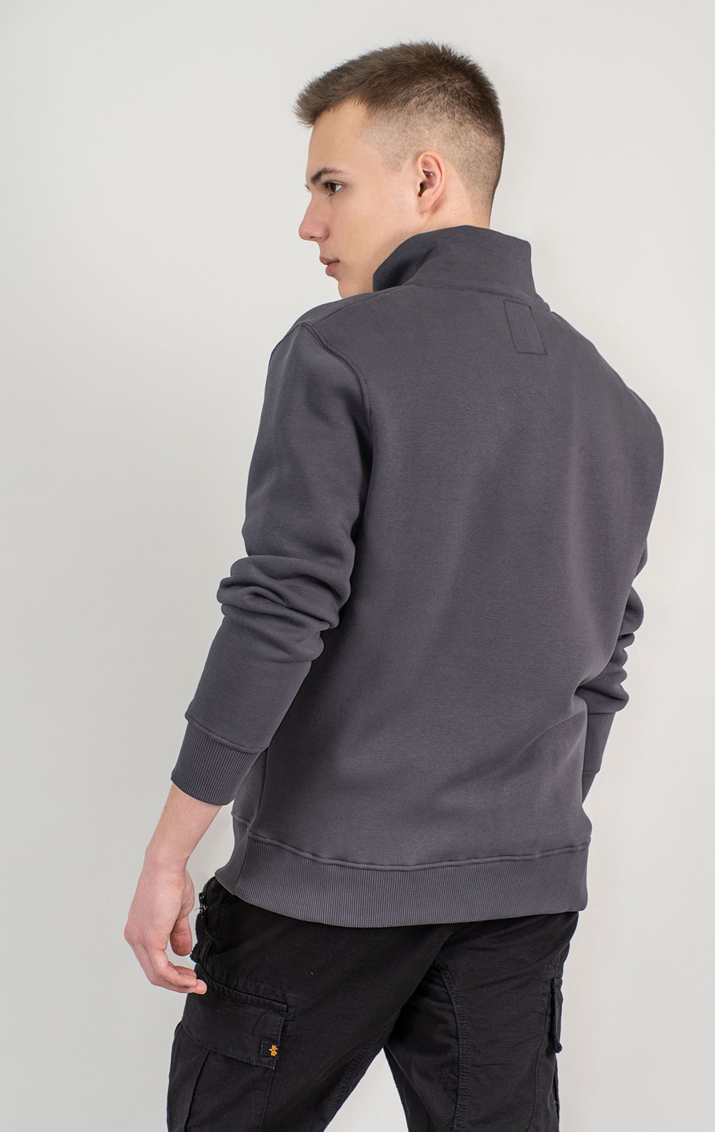 Толстовка ALPHA INDUSTRIES HALF ZIP SWEATER SMALL LOGO vintage grey 