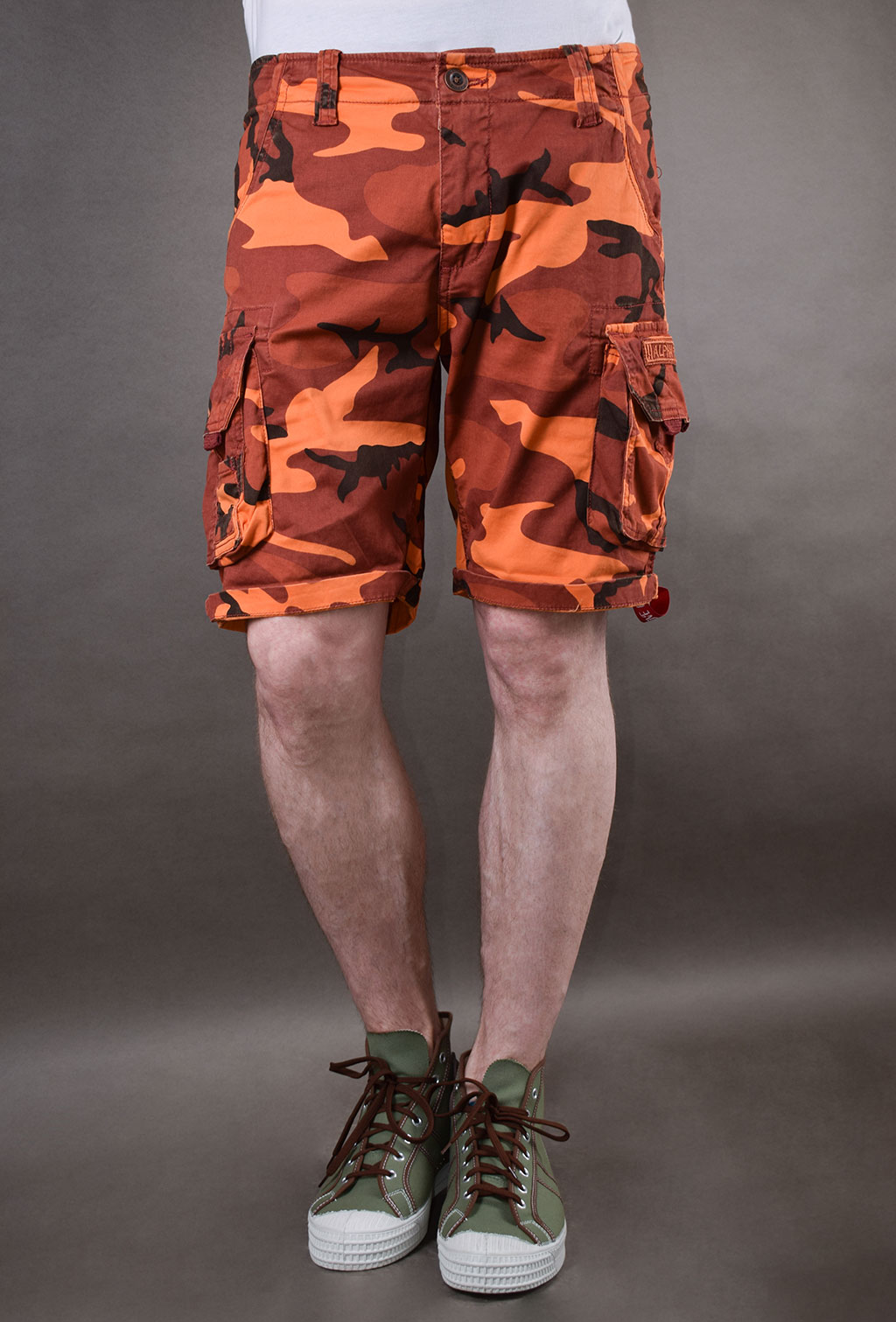 Шорты ALPHA INDUSTRIES CREW SHORT orange camo 