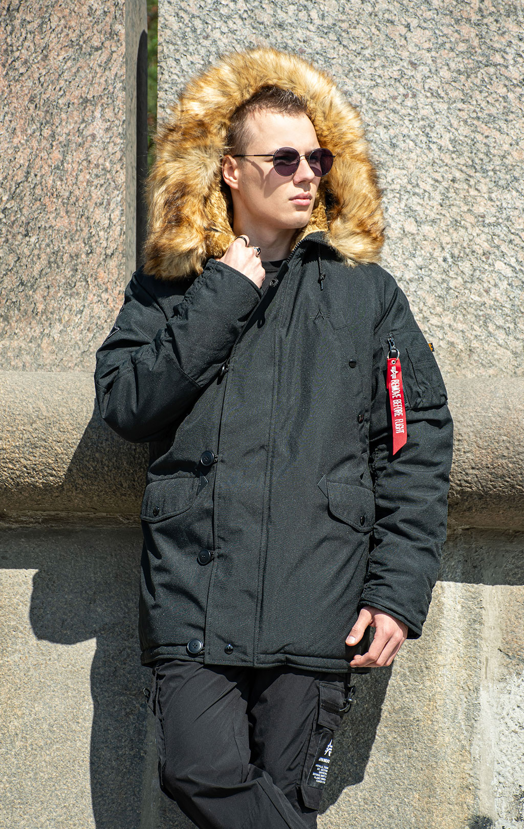Аляска ALPHA INDUSTRIES EXPLORER black 