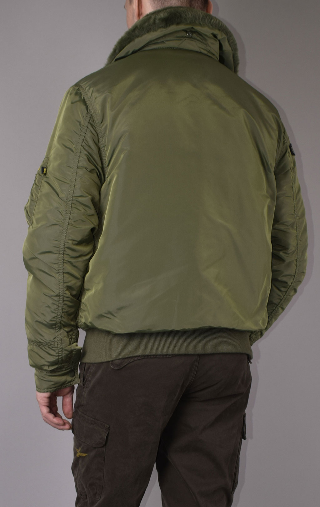 Куртка-пилот ALPHA INDUSTRIES AIR FRAME B-15 sage green 