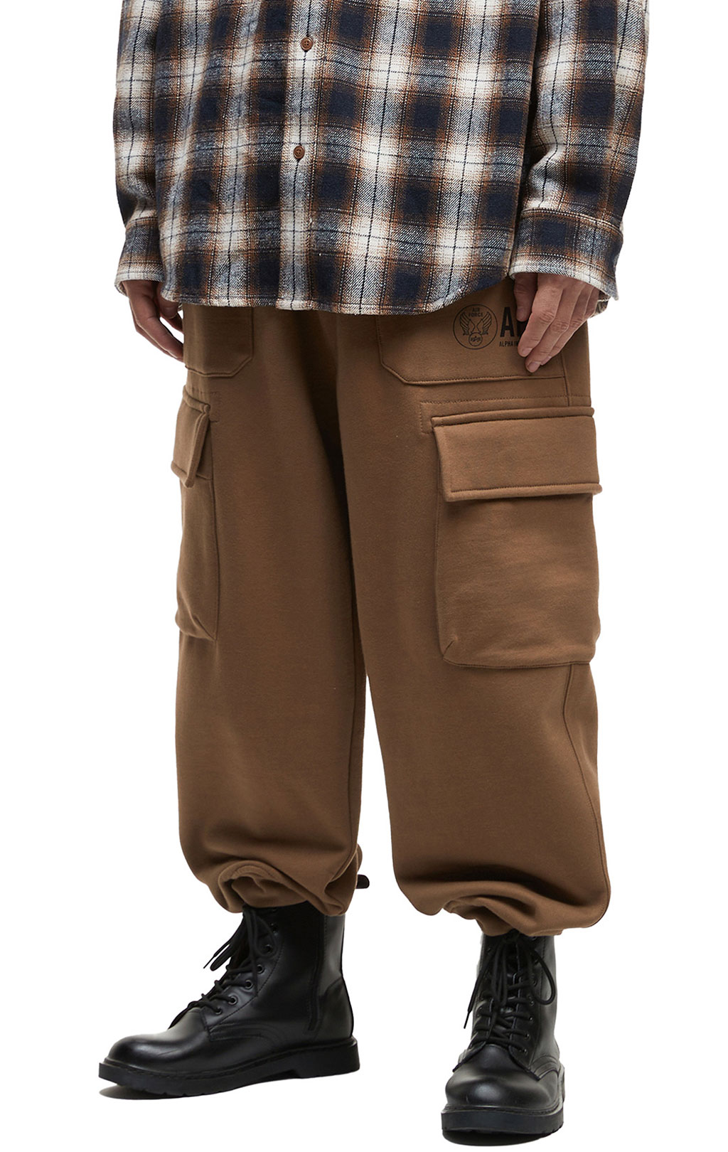 Брюки спортивные джоггеры ALPHA INDUSTRIES UNFRM CARGO SWEATPANTS FW 25/26 tan M001151 