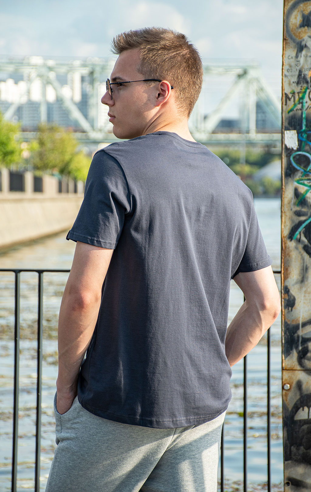 Футболка ALPHA INDUSTRIES BASIC T SMALL LOGO navy 