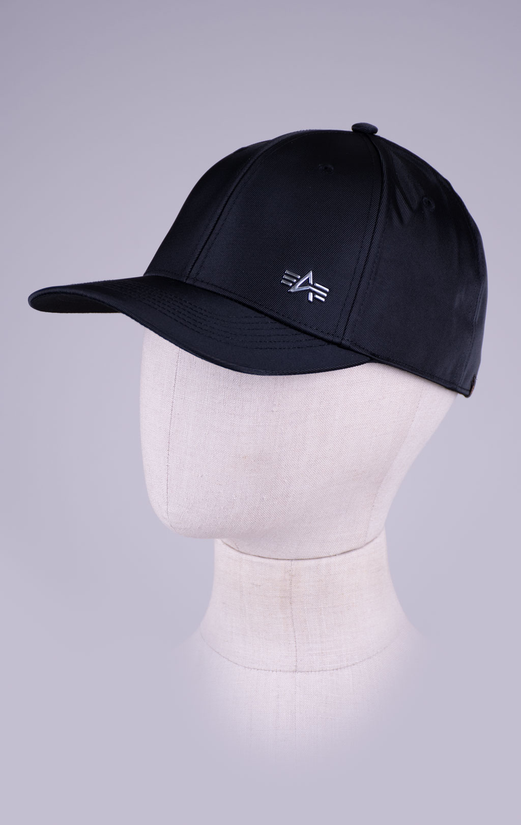 Бейсболка ALPHA INDUSTRIES METAL LABEL CAP black/metalsilver 