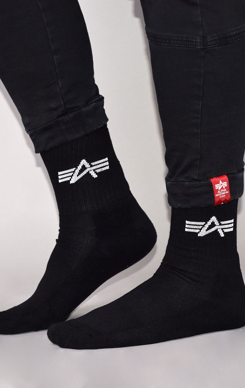 Носки ALPHA INDUSTRIES BASIC SOCKS (упаковка 3 пары) black 