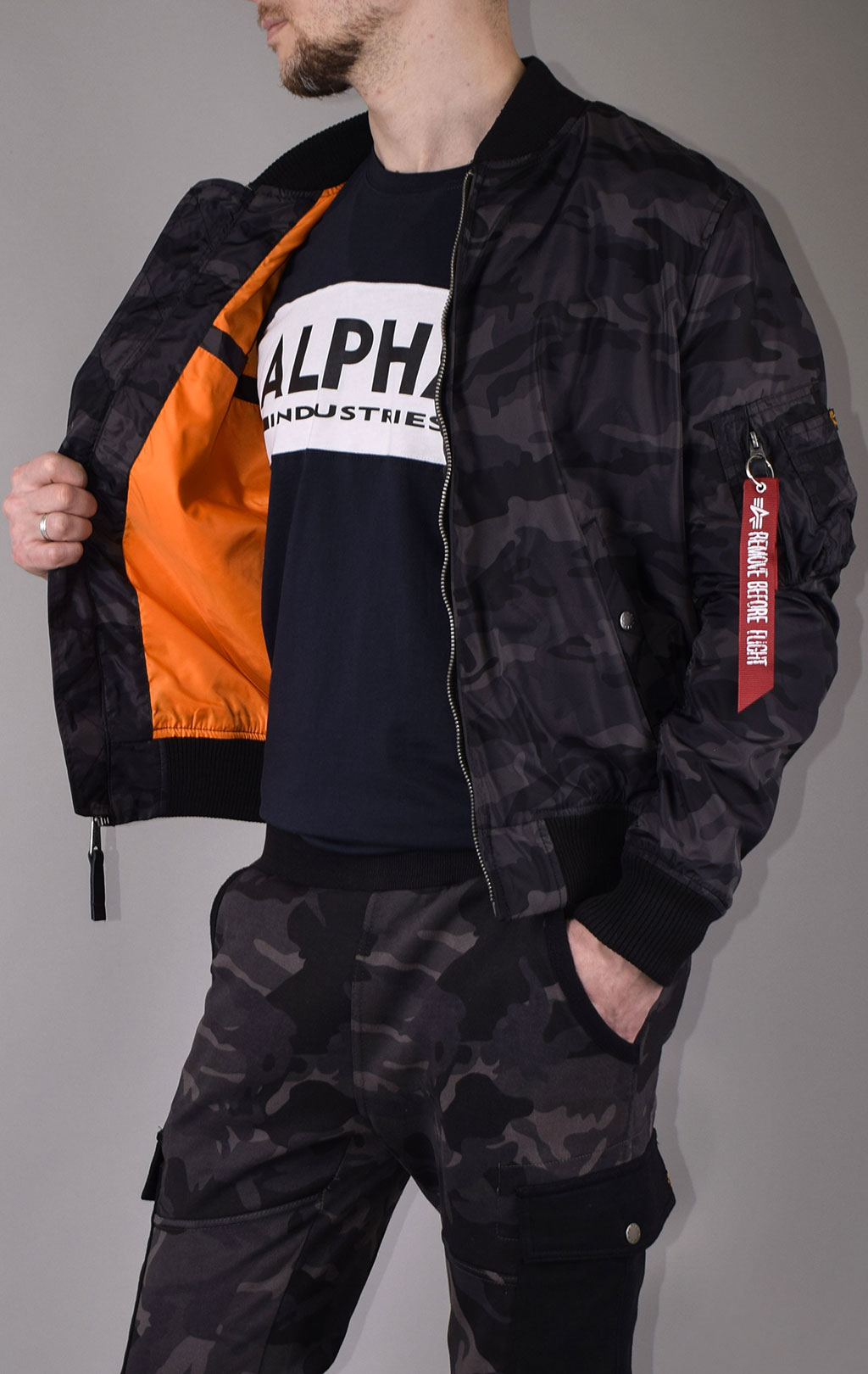 Ветровка-бомбер ALPHA INDUSTRIES TT MA-1 black camo 