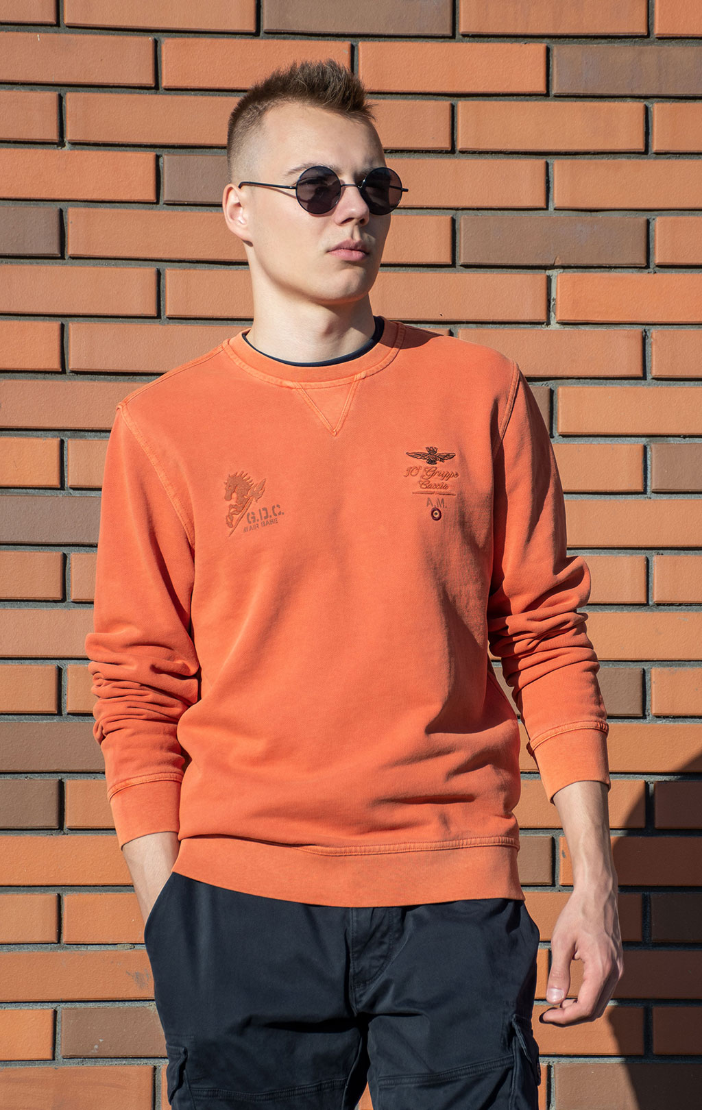 Свитшот AERONAUTICA MILITARE FW 24/25/TR spiced orange washed (FE 1936) 