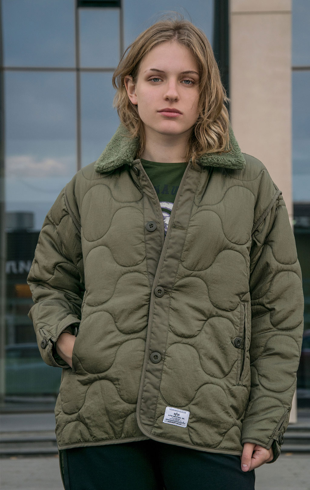 Женская куртка ALPHA INDUSTRIES LINER JACKET FW 23/24 m OG-107 green 