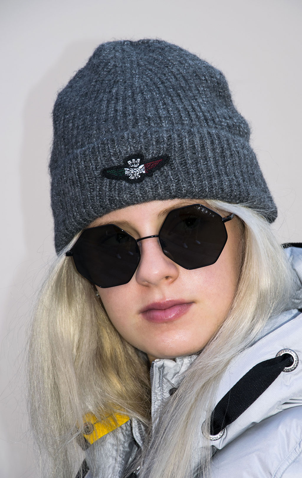 Шапка вязаная AERONAUTICA MILITARE FW 21/22/CN grigio scuro melange (CU 034)