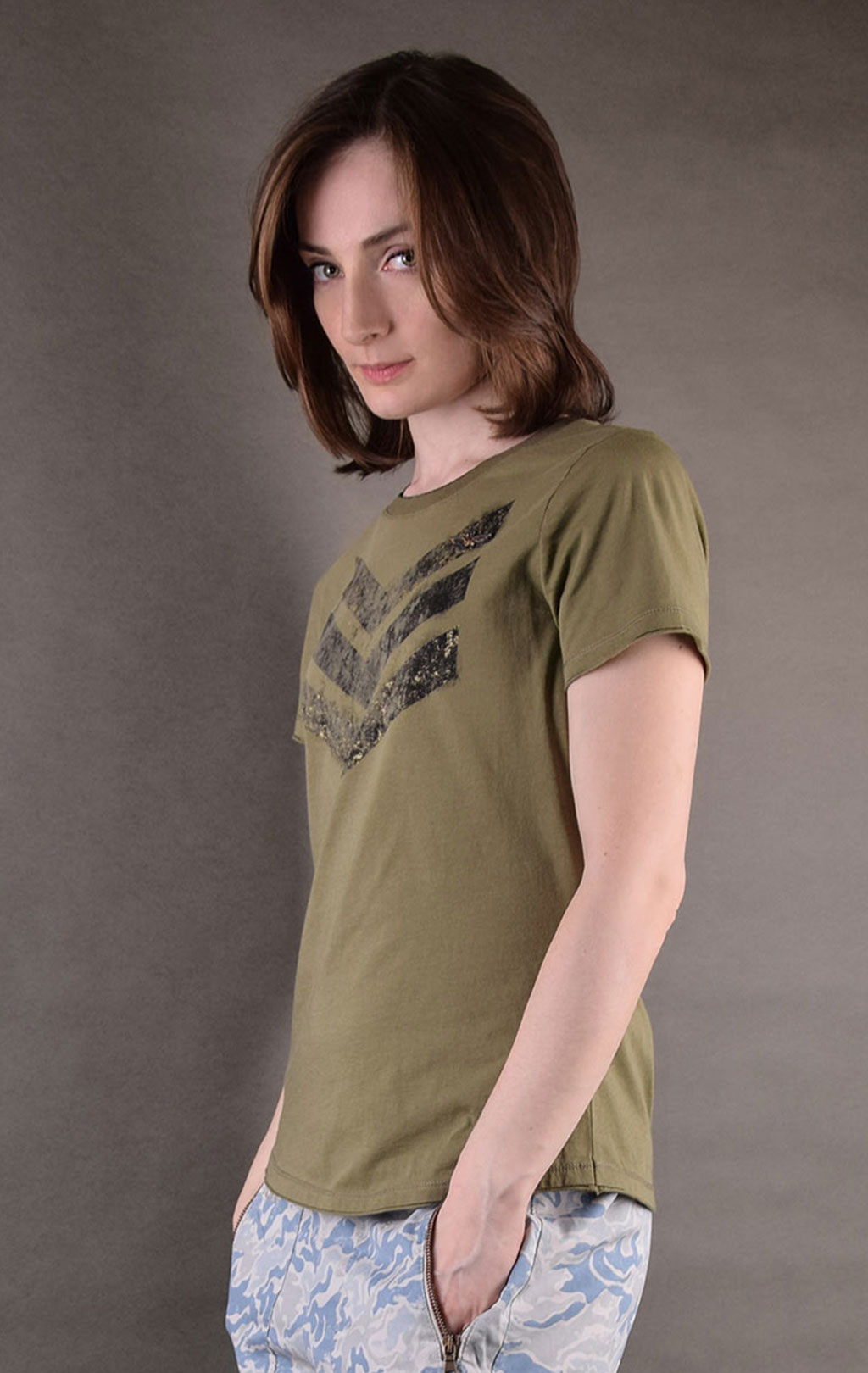 Женская футболка AERONAUTICA MILITARE SS19 verde militare (TS 1584) 