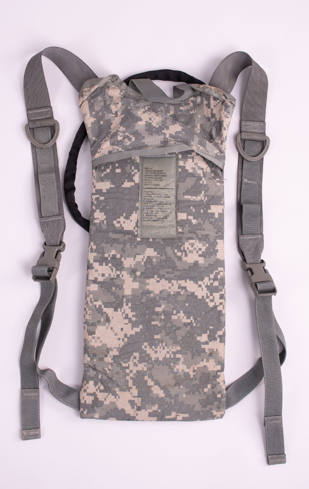 Питьевая система MOLLE, горловина снаружи, 3L acu б/у США/Китай