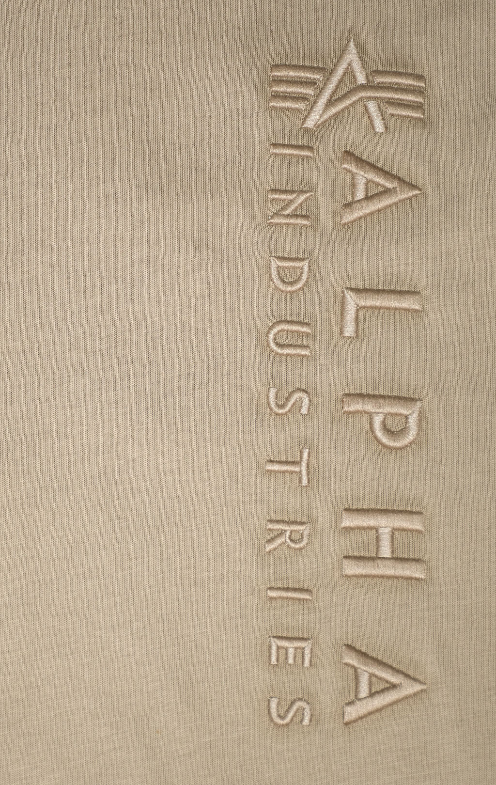 Футболка ALPHA INDUSTRIES EMB T vintage sand 