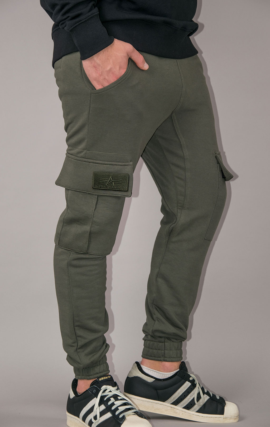 Брюки спортивные джоггеры ALPHA INDUSTRIES TERRY JOGGER dark olive 