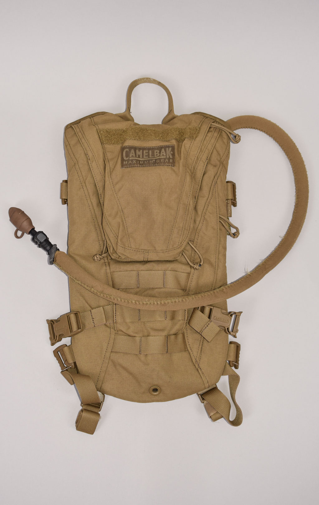 Питьевая система армейская CamelBak на молнии, горловина под клапаном, 3L coyote б/у 