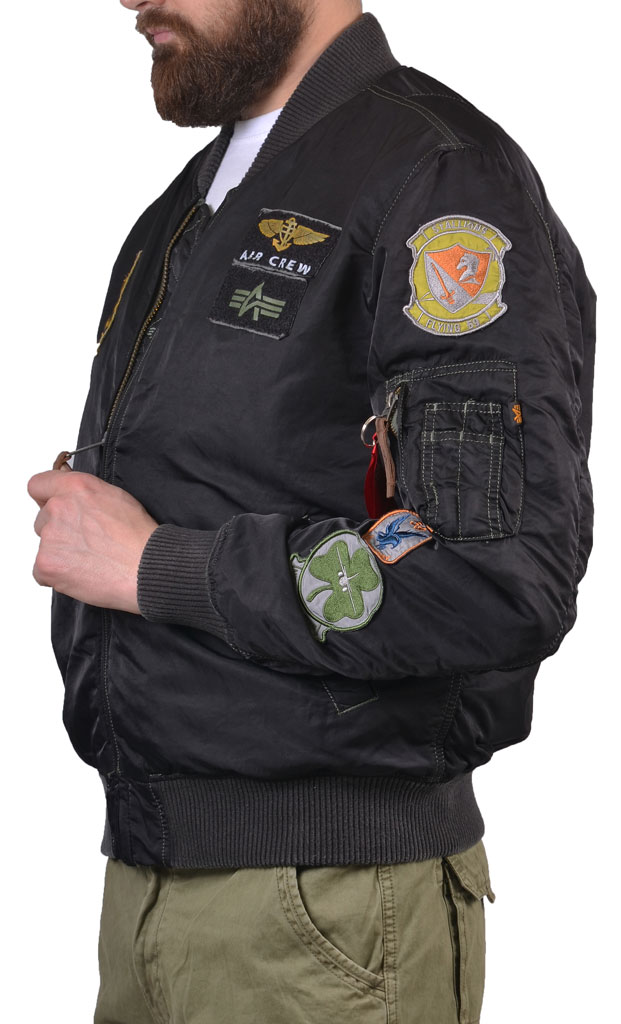 Куртка-бомбер лётная ALPHA INDUSTRIES PILOT MA-1 black overdyed 