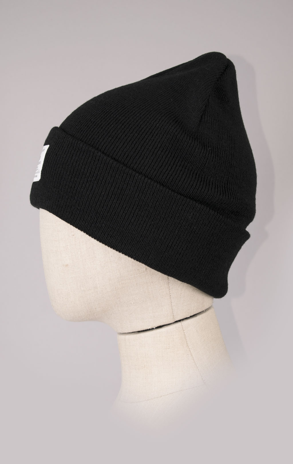 Шапка ALPHA INDUSTRIES ESSENTIAL BEANIE FW 23/24 black 