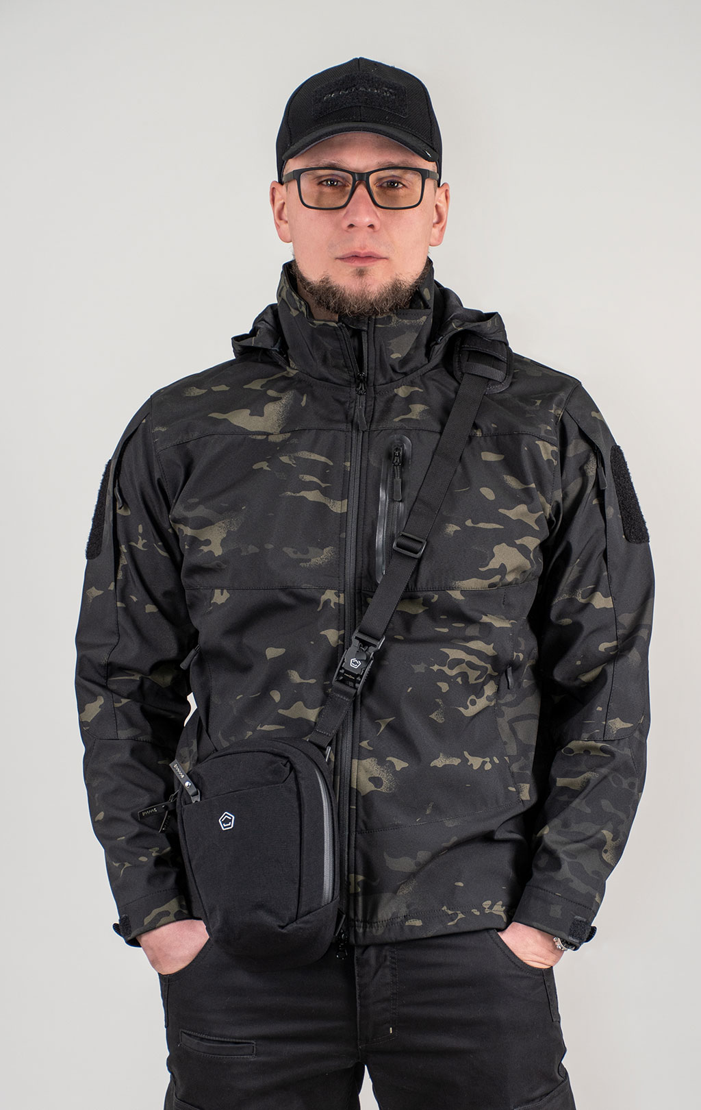 Куртка с капюшоном SABADO-PAVE HAWK HARD SHELL black CP k-1407 