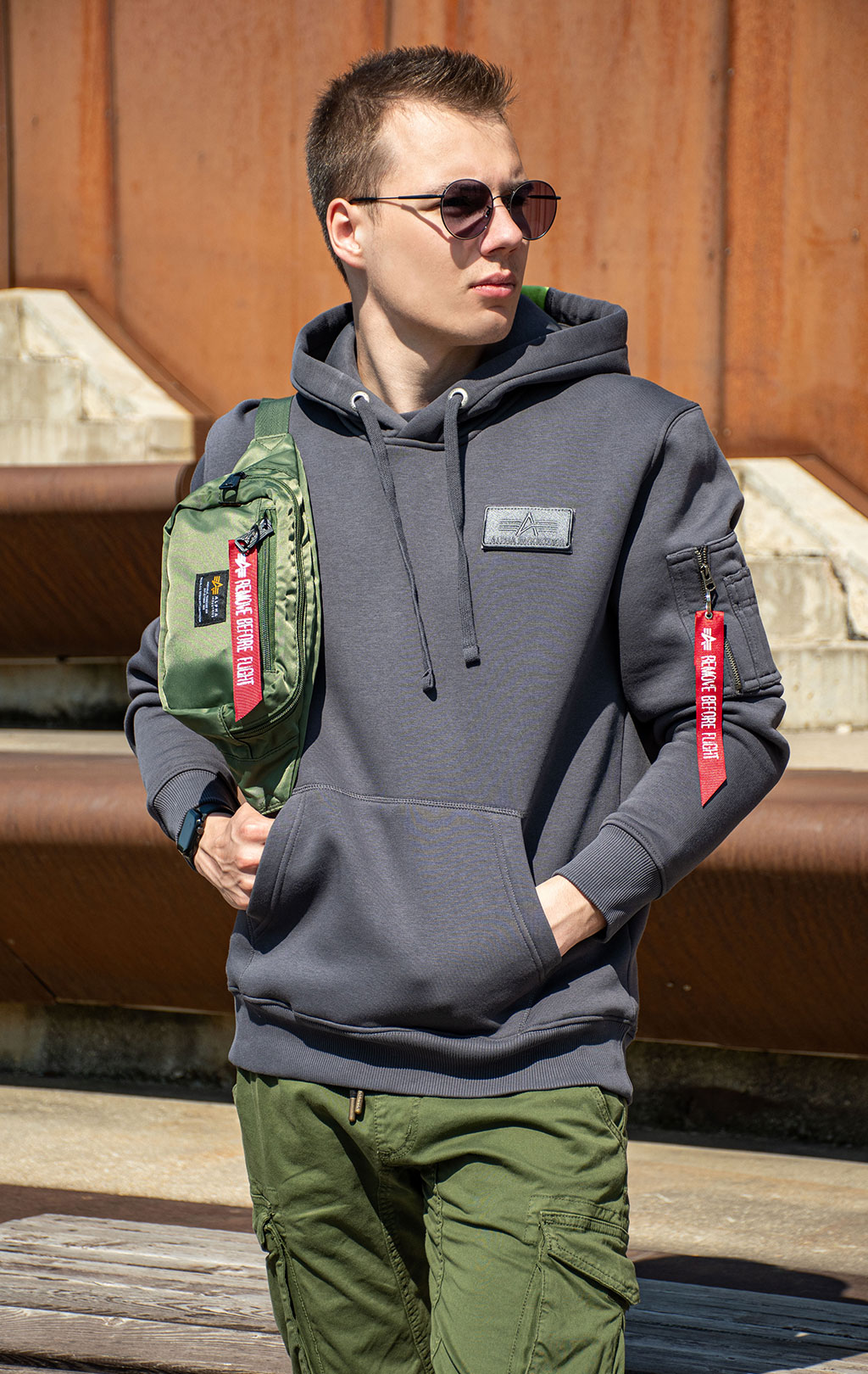 Толстовка ALPHA INDUSTRIES GREEN STRIPE HOODY vintage grey 
