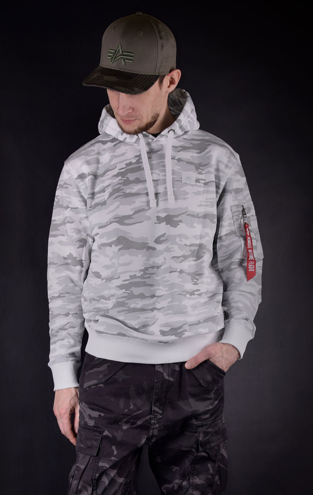 Толстовка ALPHA INDUSTRIES X-FIT HOODY white camo 