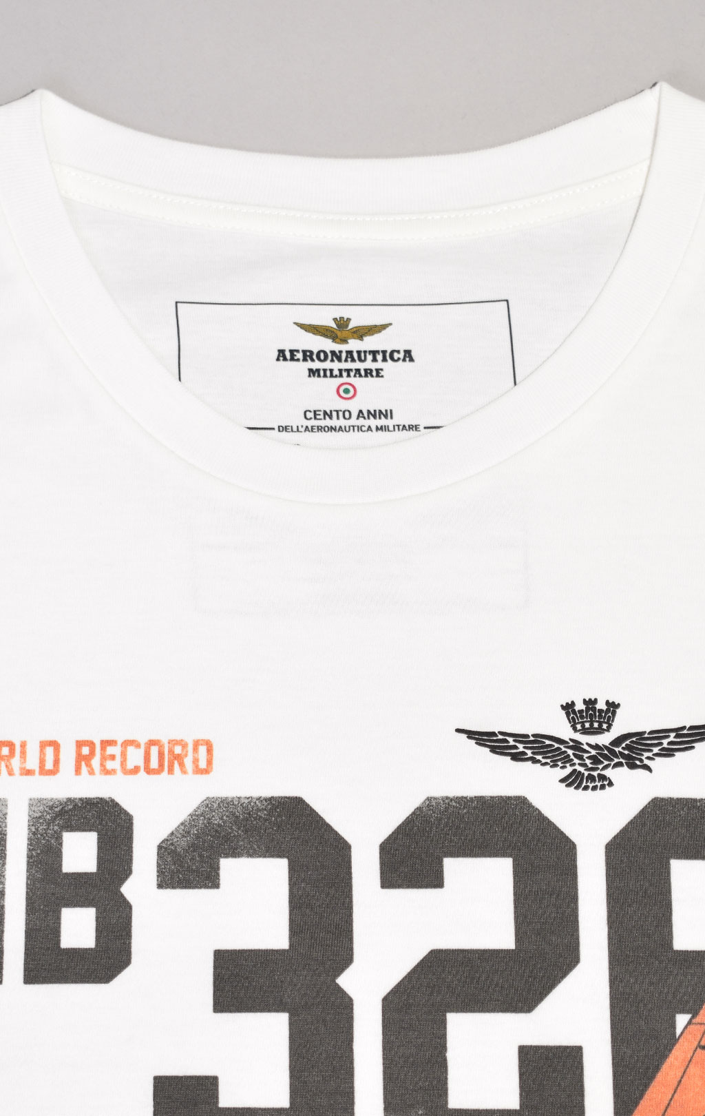 Футболка AERONAUTICA MILITARE SS 23/BD юбилейная в подарочной упаковке off white (TS 2124) 