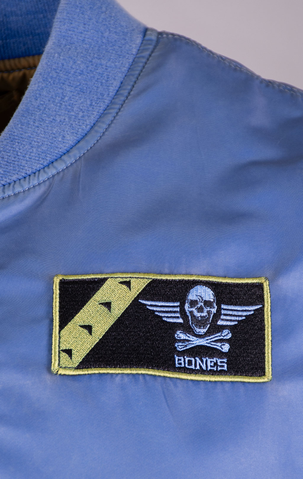 Ветровка-бомбер ALPHA INDUSTRIES L-2B FEAR THE BONES BATTLEWASH FW 21 m light navy 