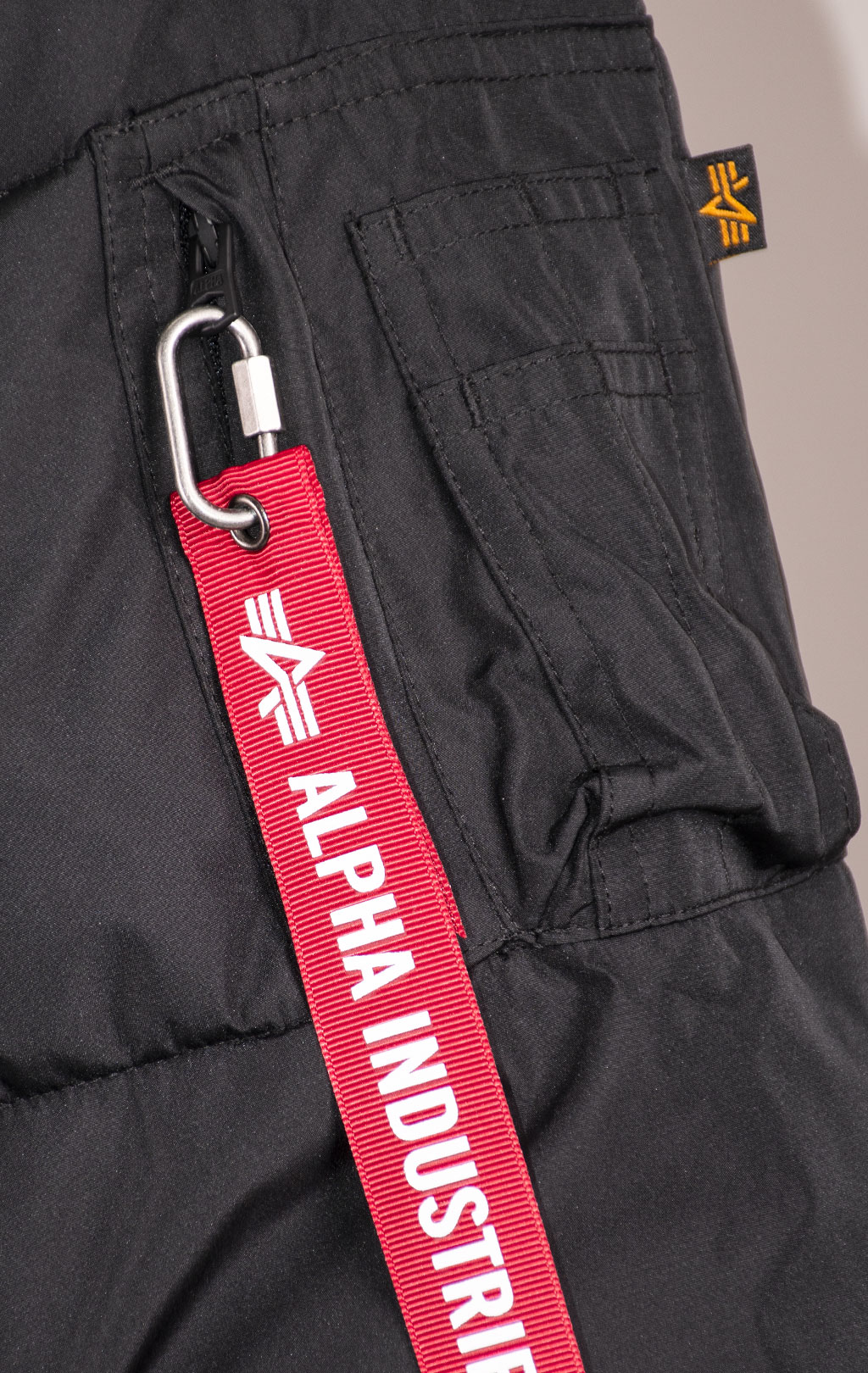 Женская куртка-парка ALPHA INDUSTRIES SIERRA GEN-II PARKA FW 24/25 black 